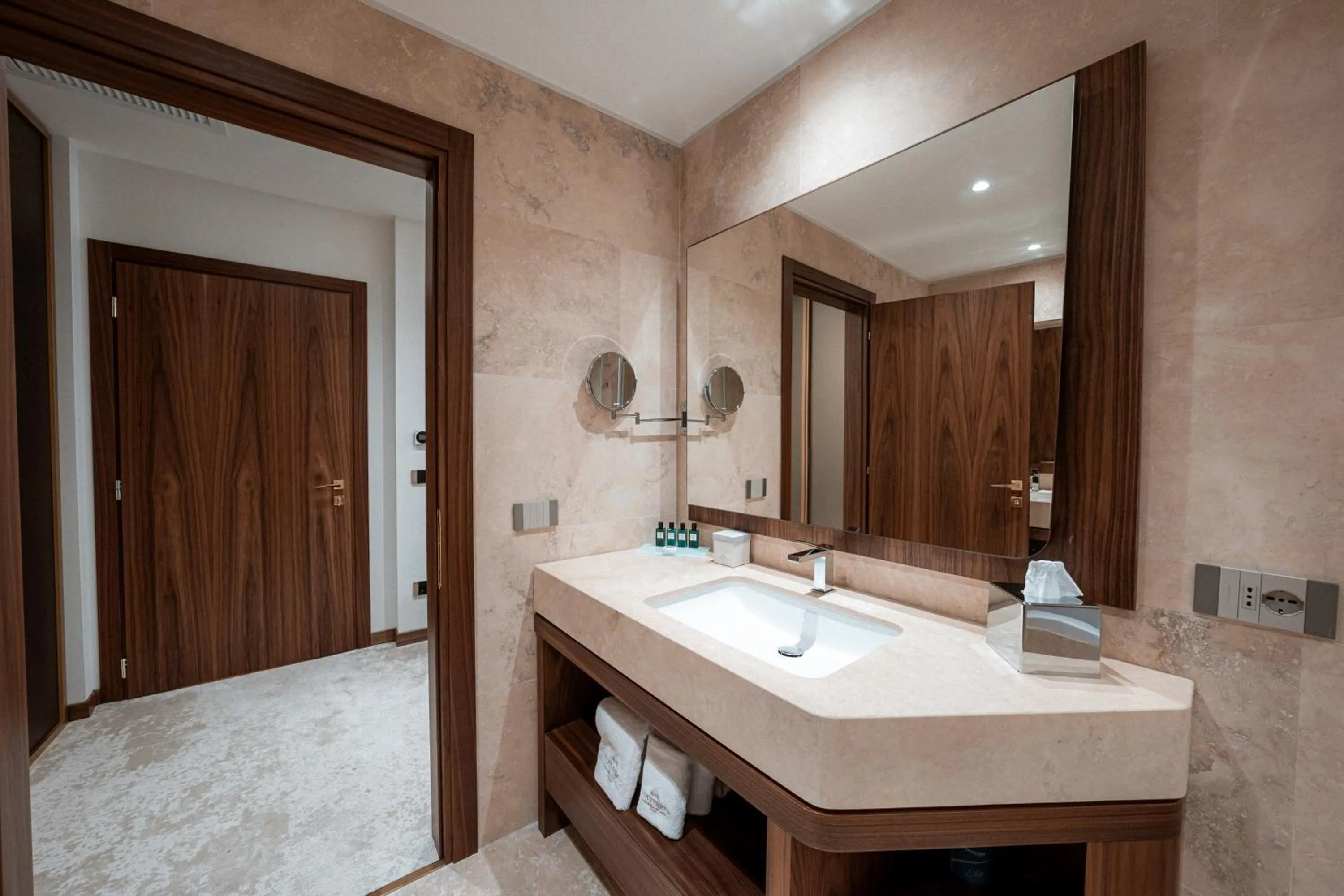 Bathroom in Hotel Via Veneto