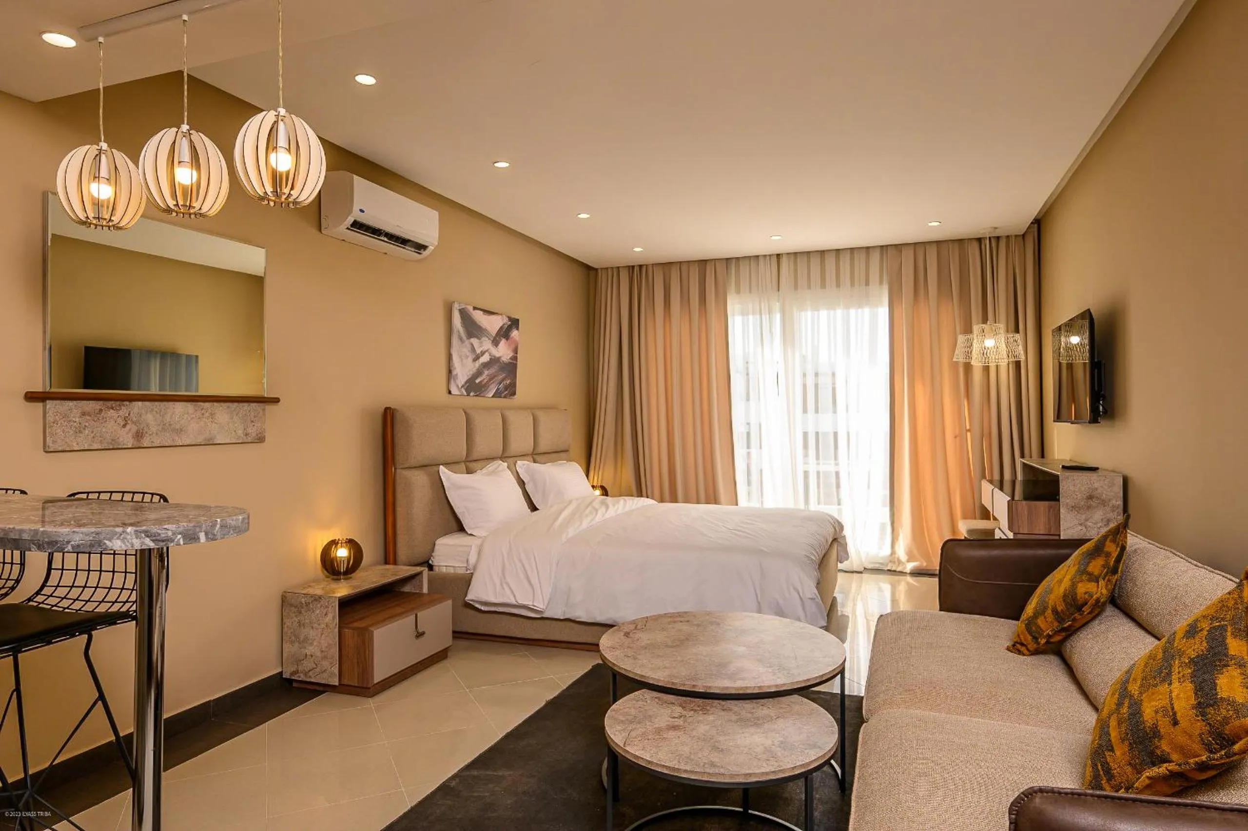 Bedroom in PLAYA DEL PACHA Suites Hotel