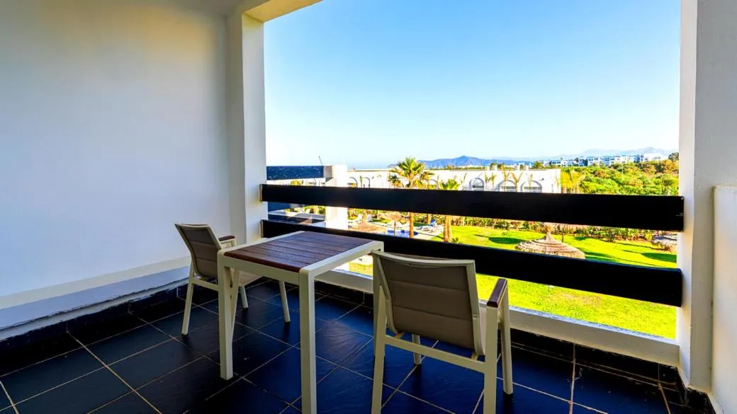 Deluxe King Suite in PLAYA DEL PACHA Suites Hotel