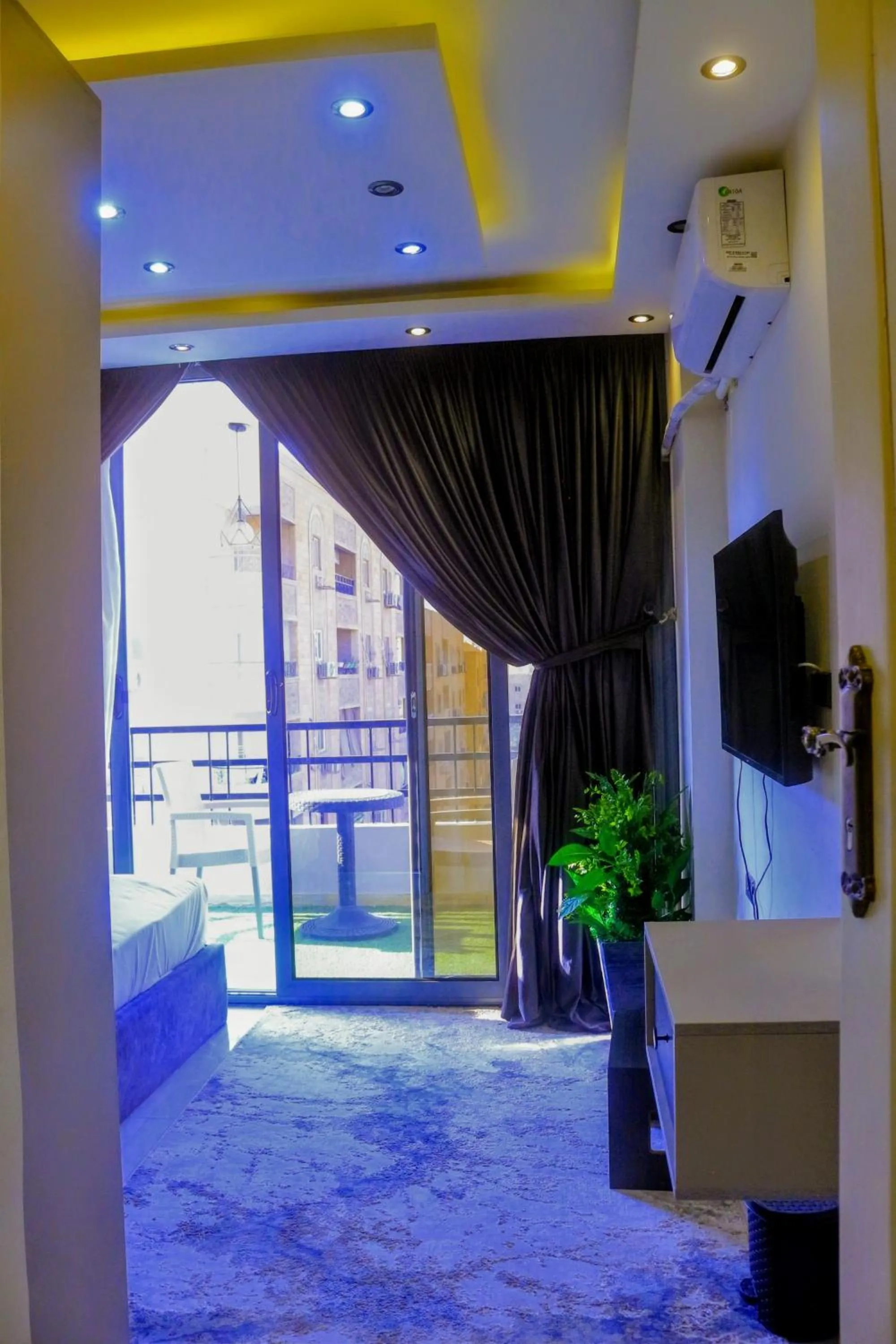 fabulous View pyramids inn