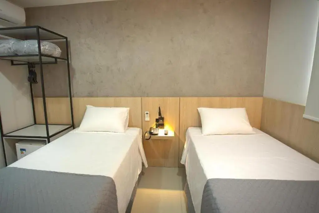 Economy Twin Room in GoldMen Express Cianorte Economy Twin Room in GoldMen Express Cianorte