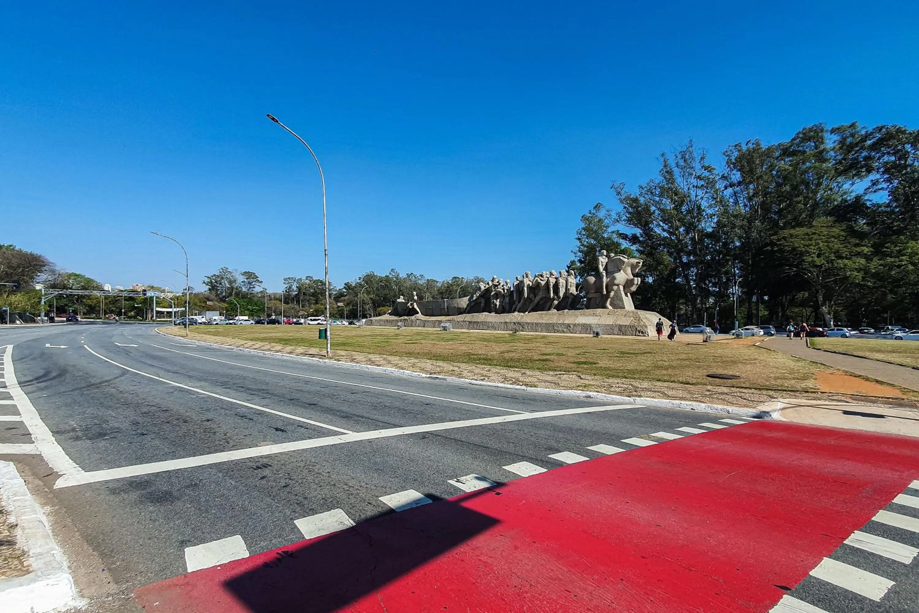 Day in KASA by Viva - Prédio completo ao lado da Faria Lima