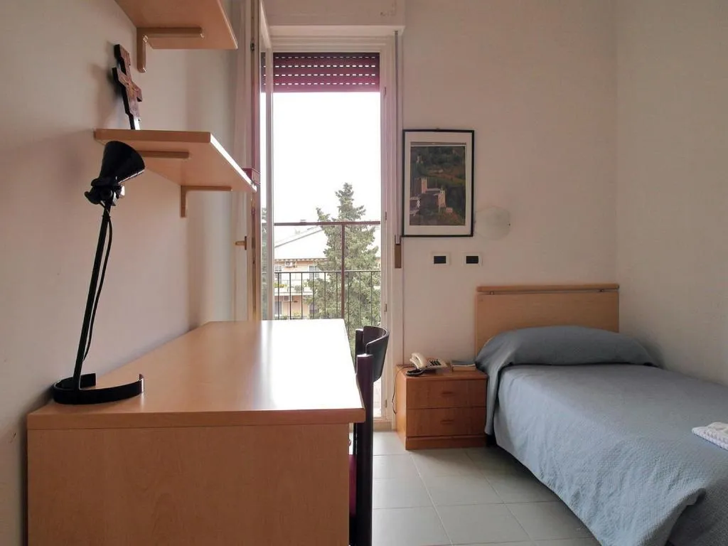 Bedroom, Bed in Casa per Ferie Opera Don Calabria