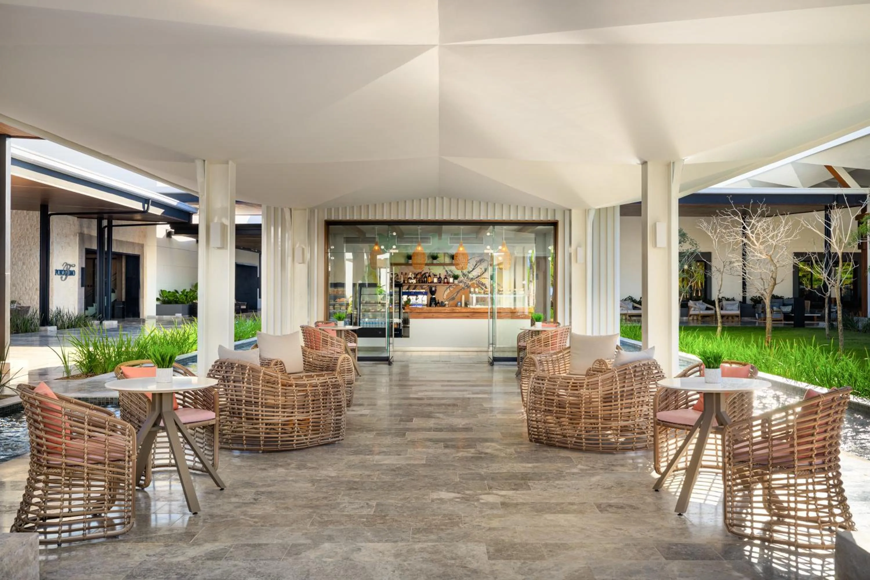 Coffee/tea facilities in Secrets Tides Punta Cana - All Inclusive