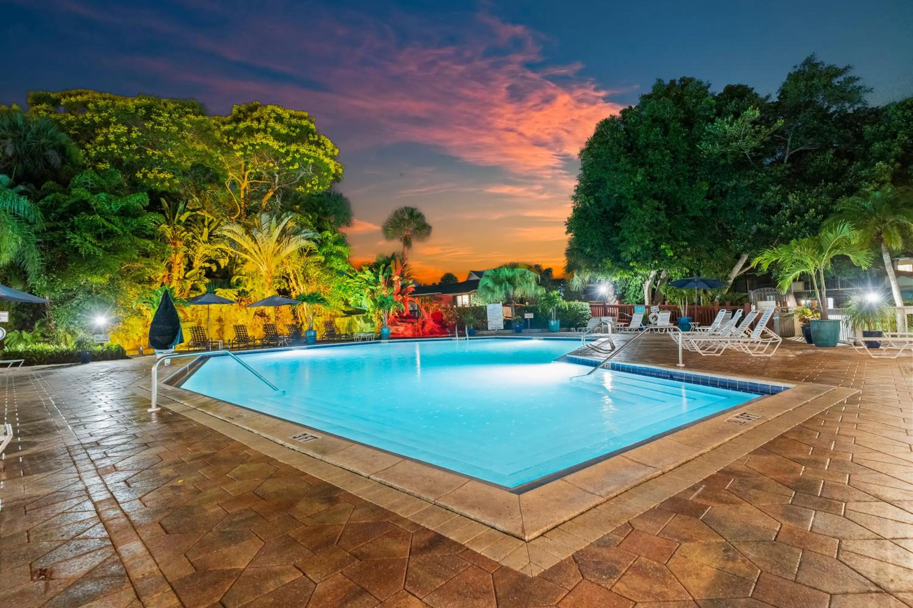 Night in Park Shore Resort