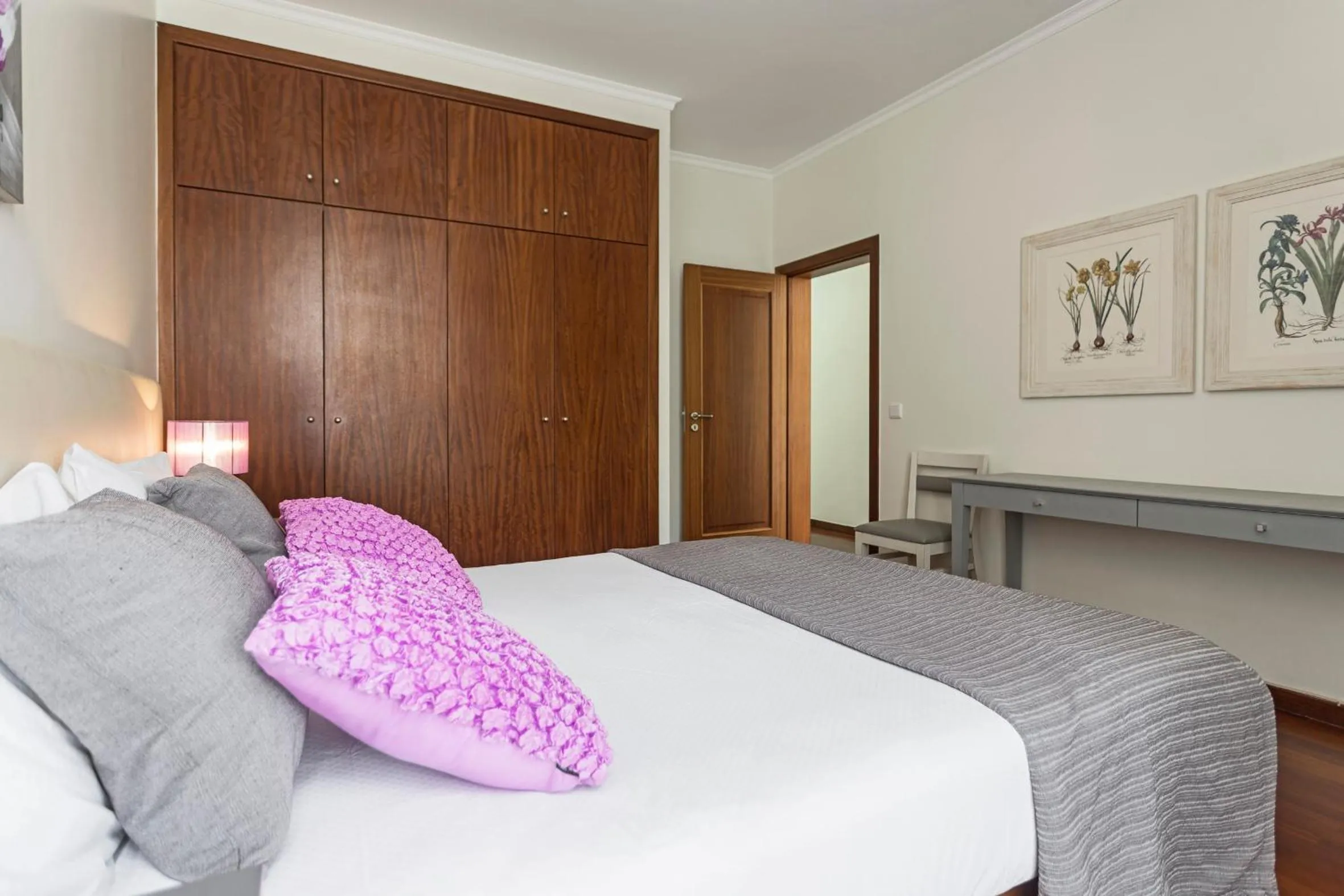 Bed in Achada I by An Island Apart