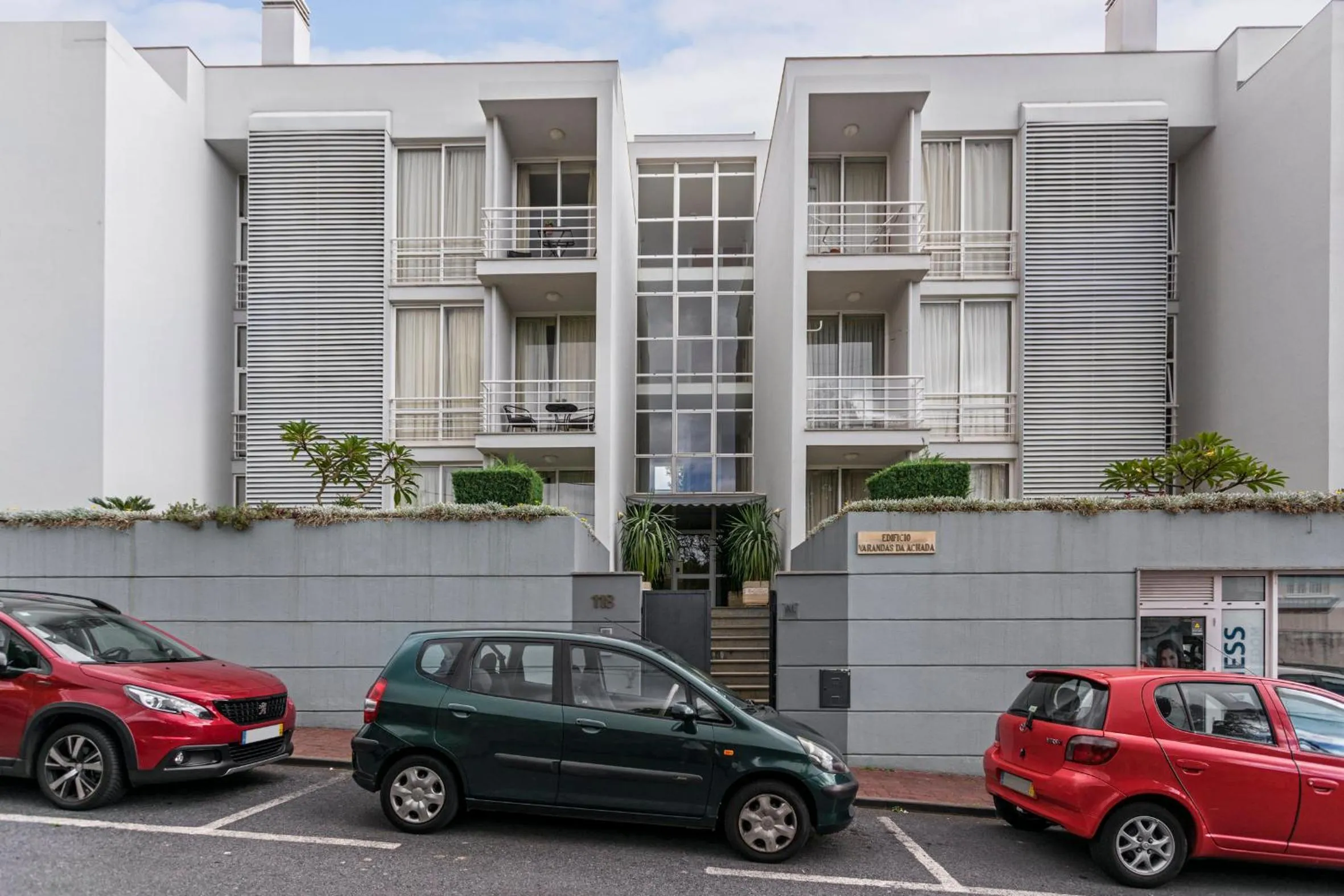 Property building in Achada I by An Island Apart