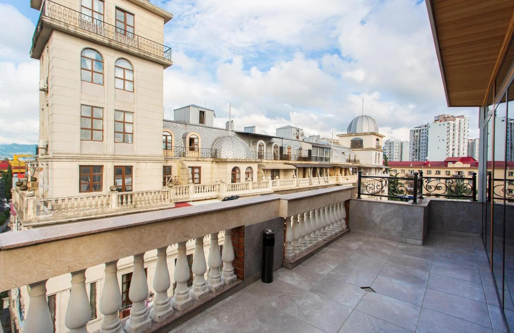 Balcony/Terrace in Memory