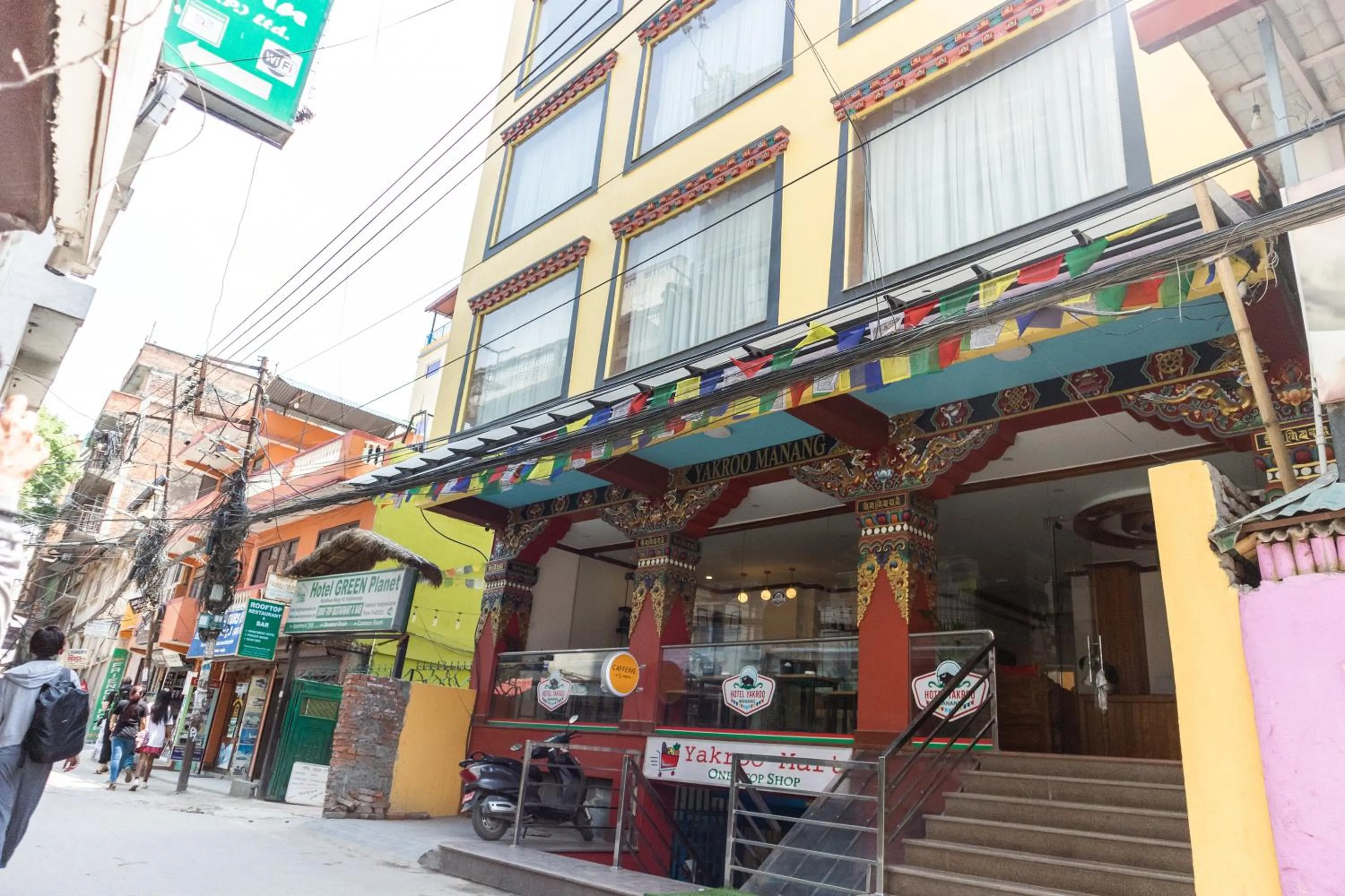 Property building in Hotel Yakroo Manang