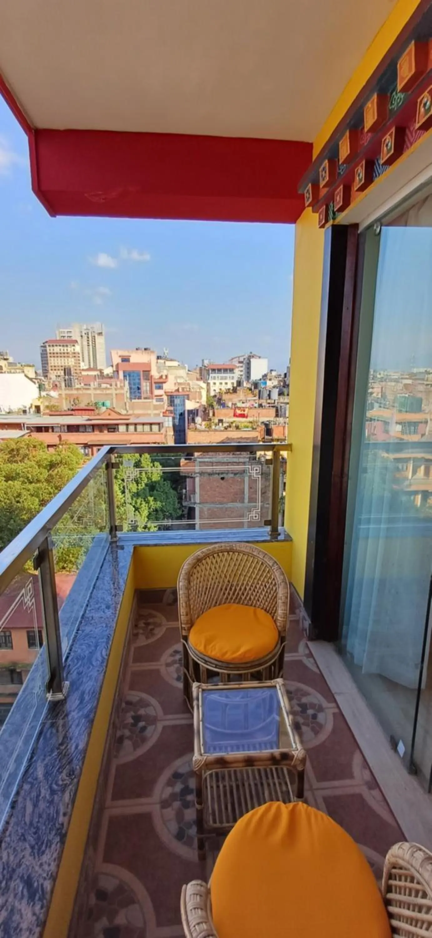 Day in Hotel Yakroo Manang