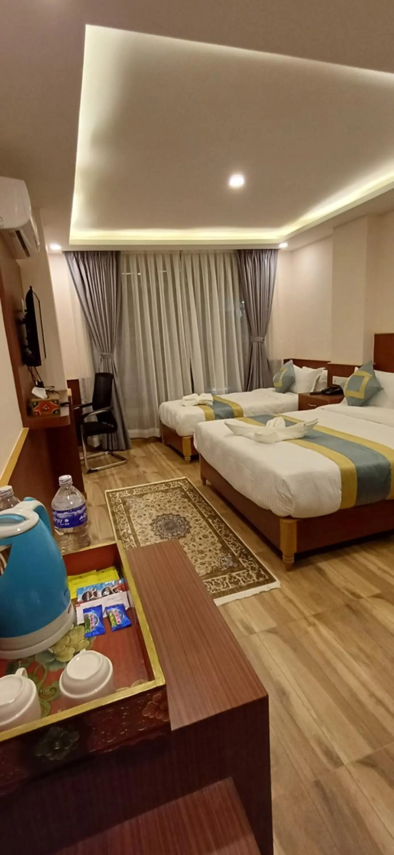 Bed in Hotel Yakroo Manang