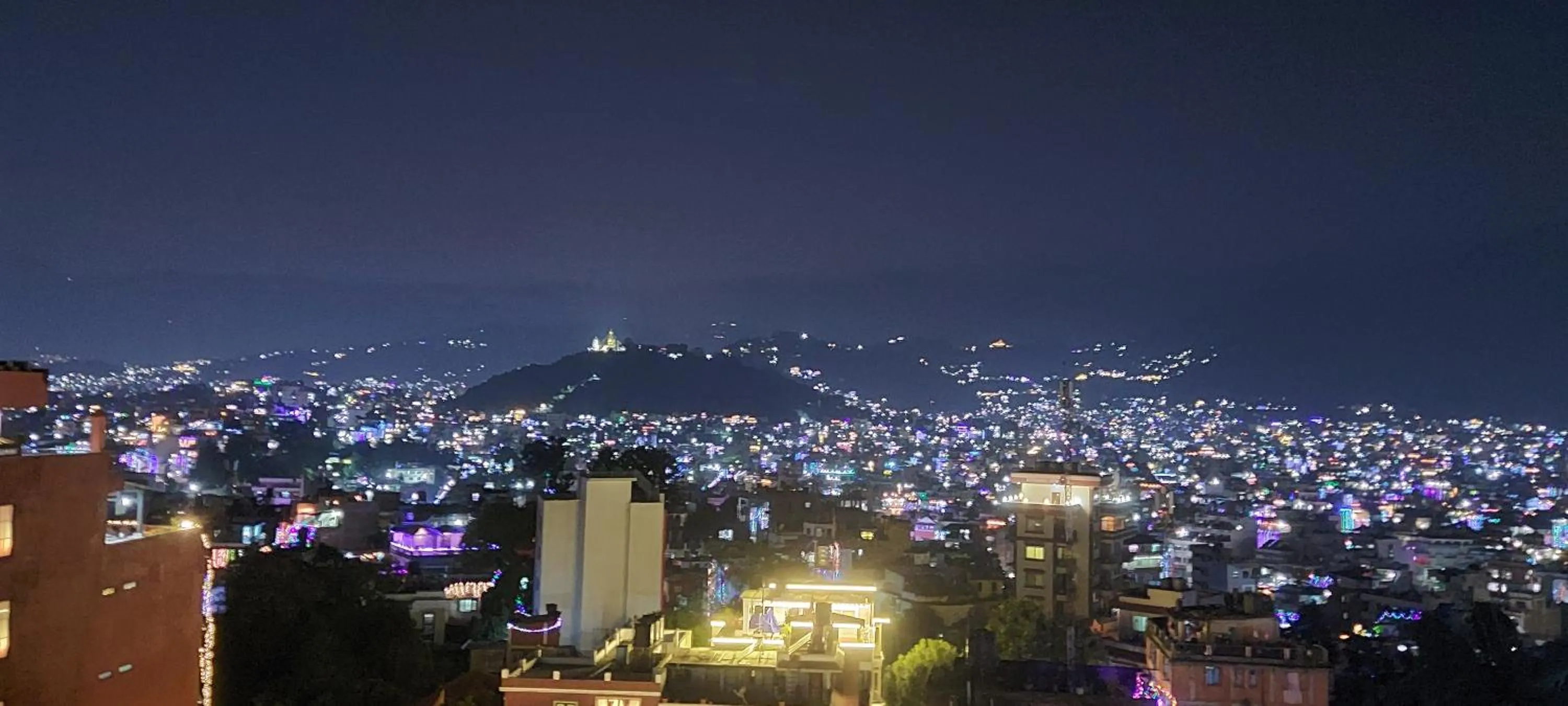 Night in Hotel Yakroo Manang