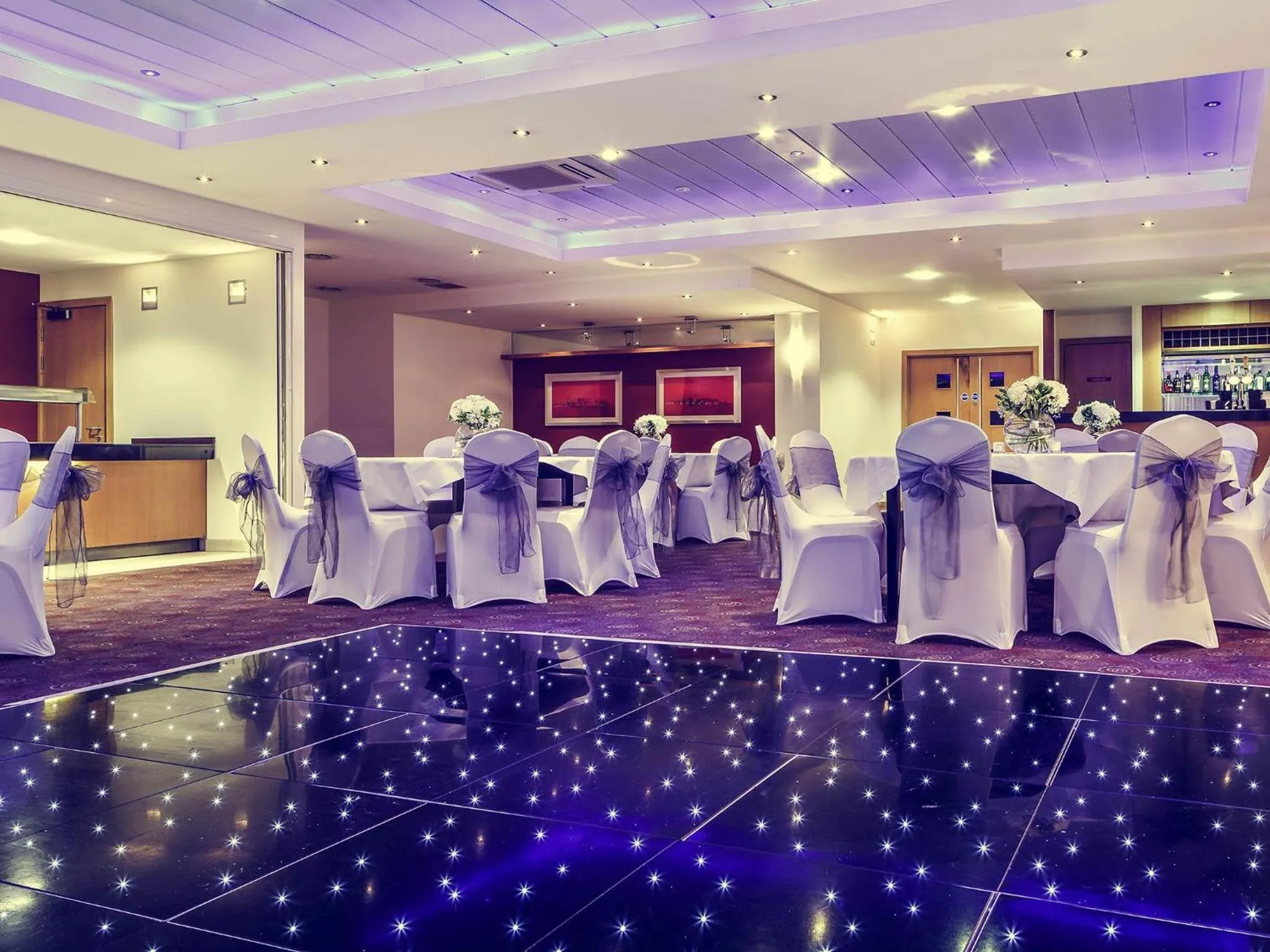 wedding in Mercure Glasgow City Hotel