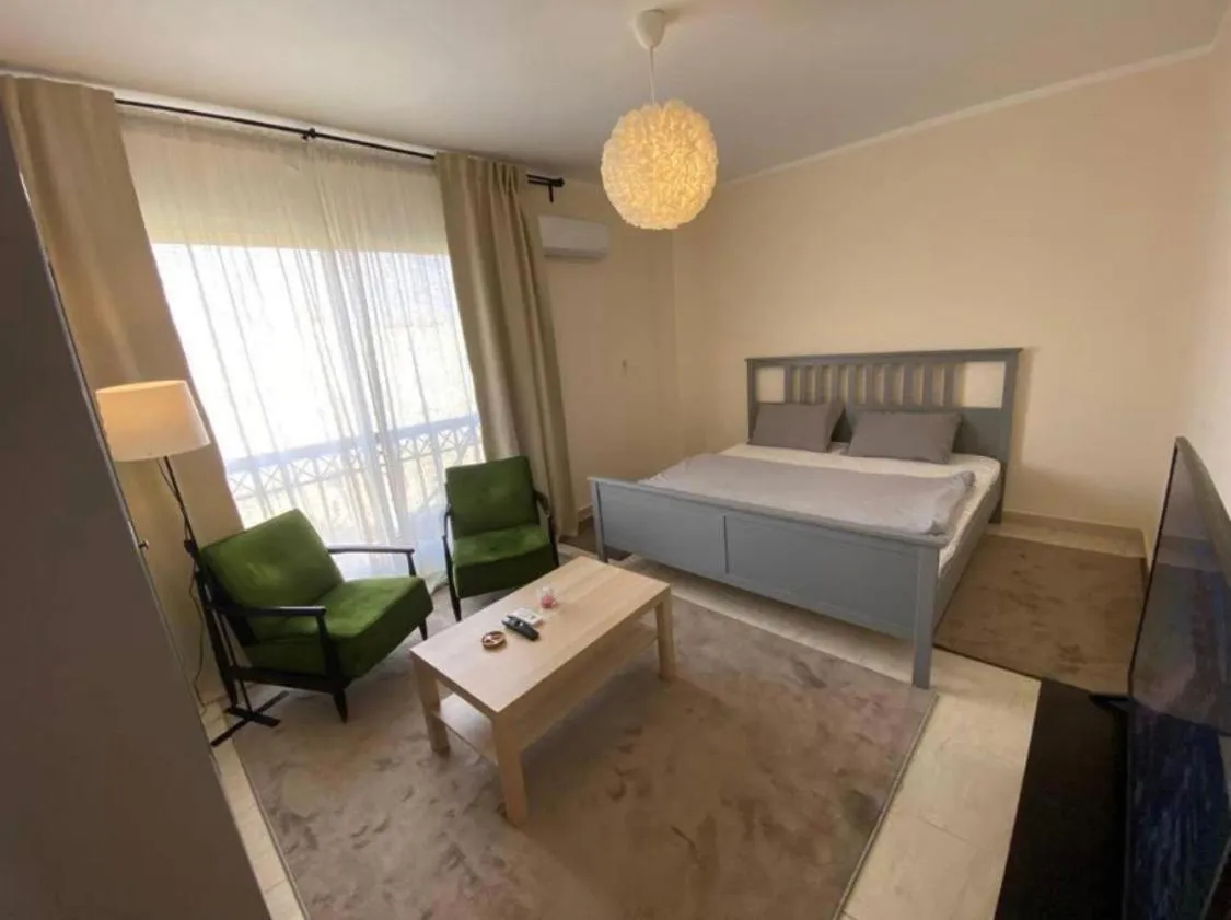 Bed in Madinaty Hotel