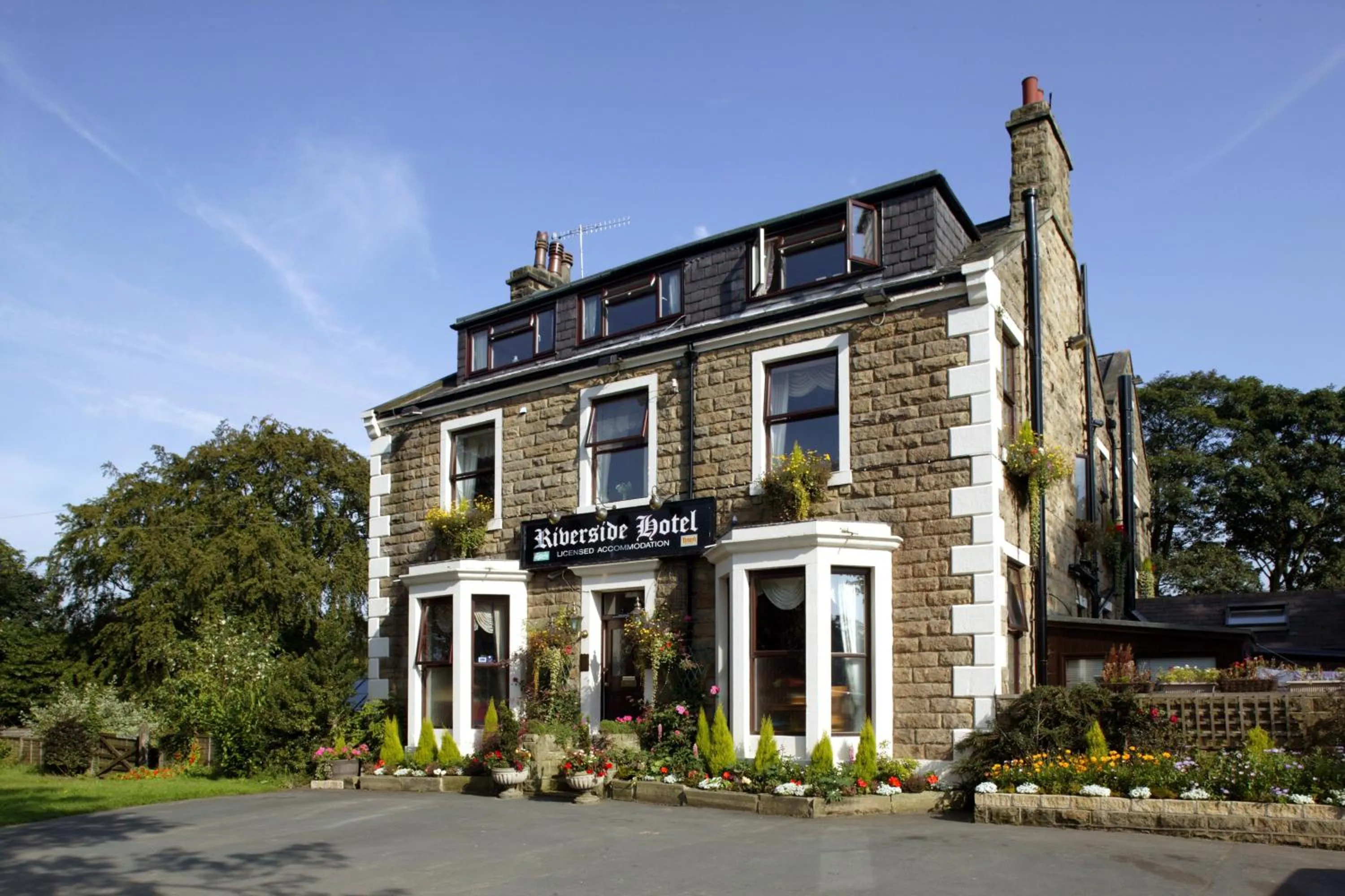 Facade/entrance in Ilkley Riverside Hotel