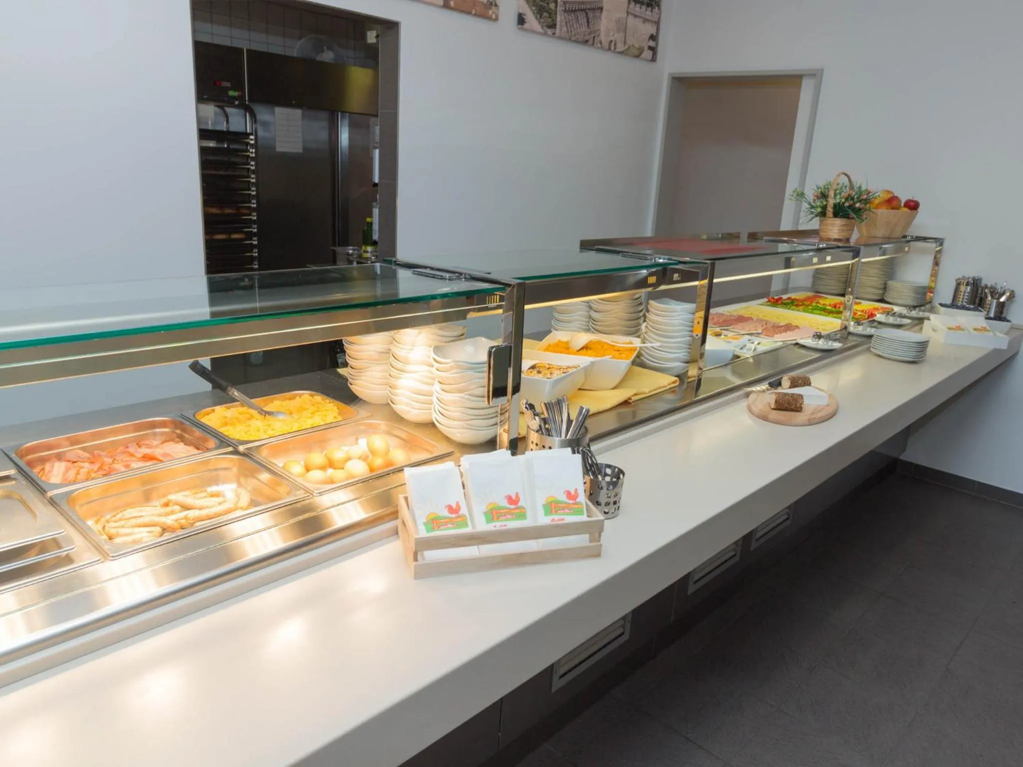 Buffet breakfast in WinRooms "hotel&apartments"