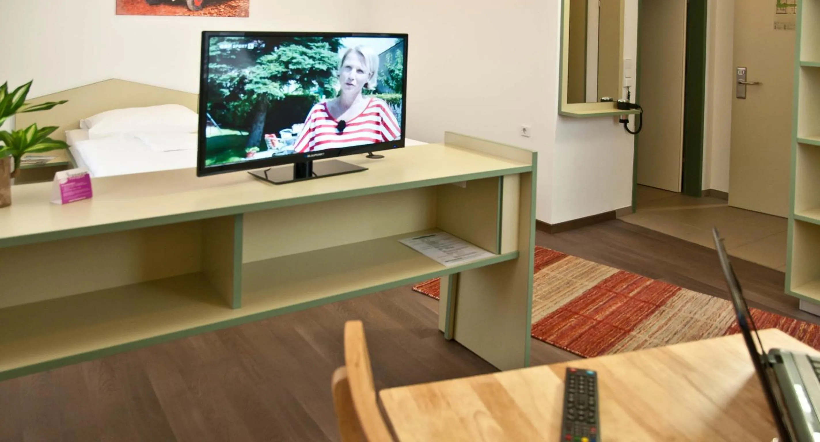 Bed in WinRooms "hotel&apartments"