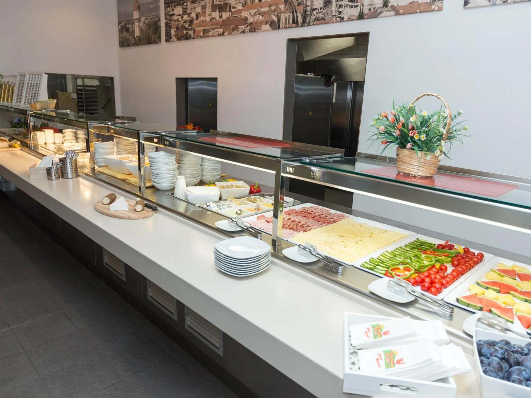 Buffet breakfast in WinRooms "hotel&apartments"