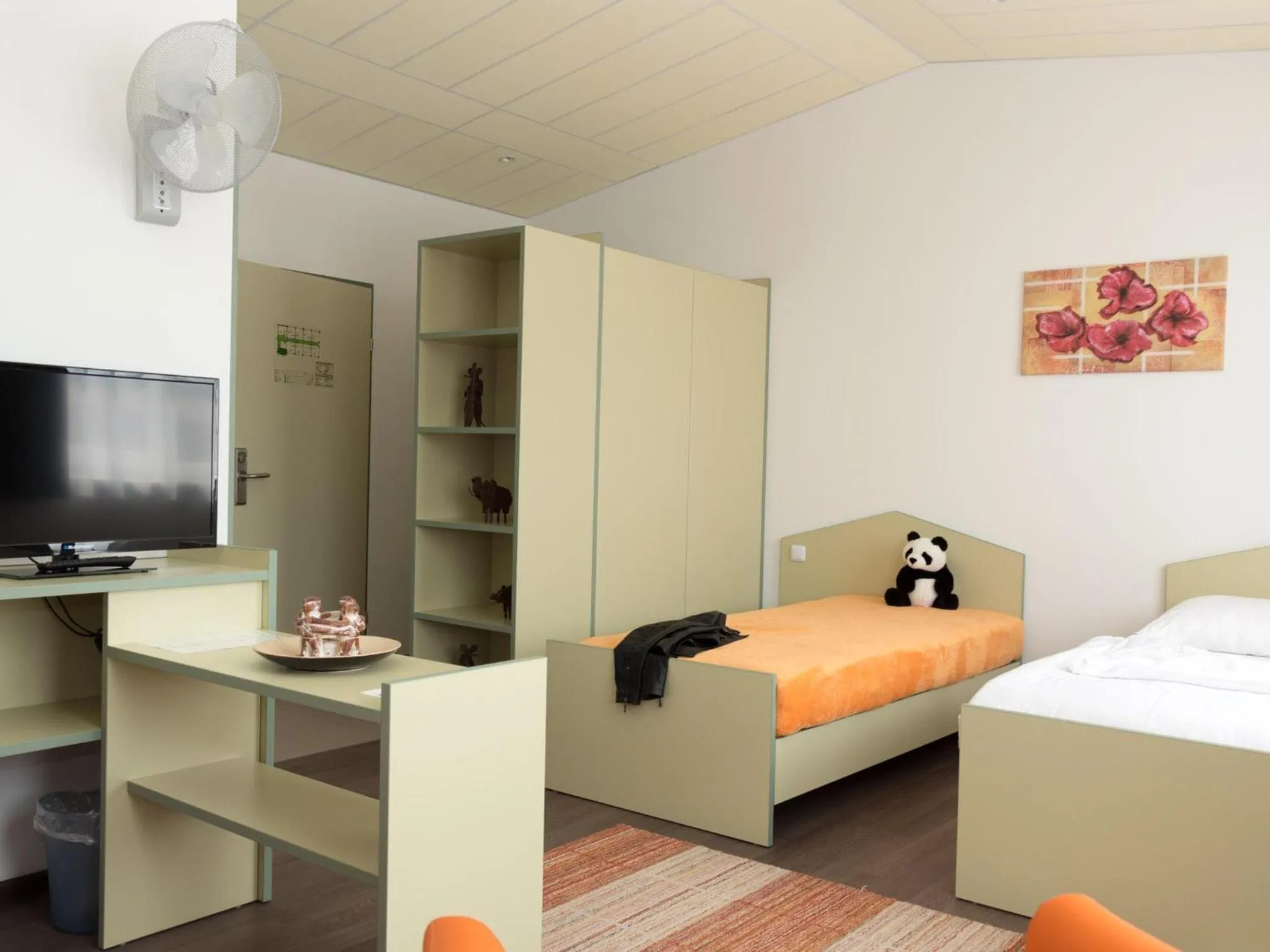 Photo of the whole room, Bed in WinRooms "hotel&apartments"