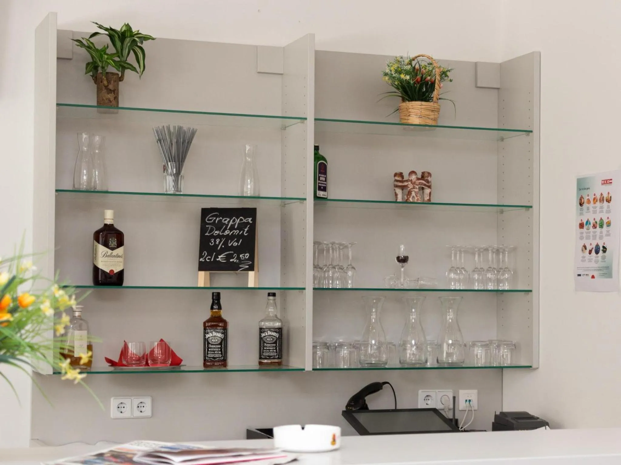 Lounge or bar in WinRooms "hotel&apartments"