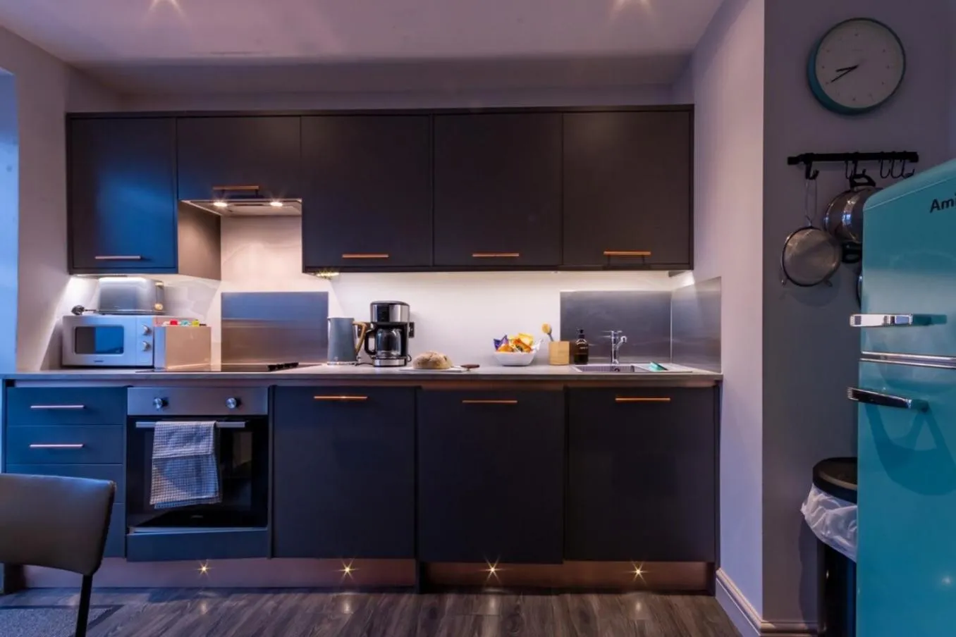 kitchen in Walpole Bay 2 bed Stunning Garden Apt By Adliv