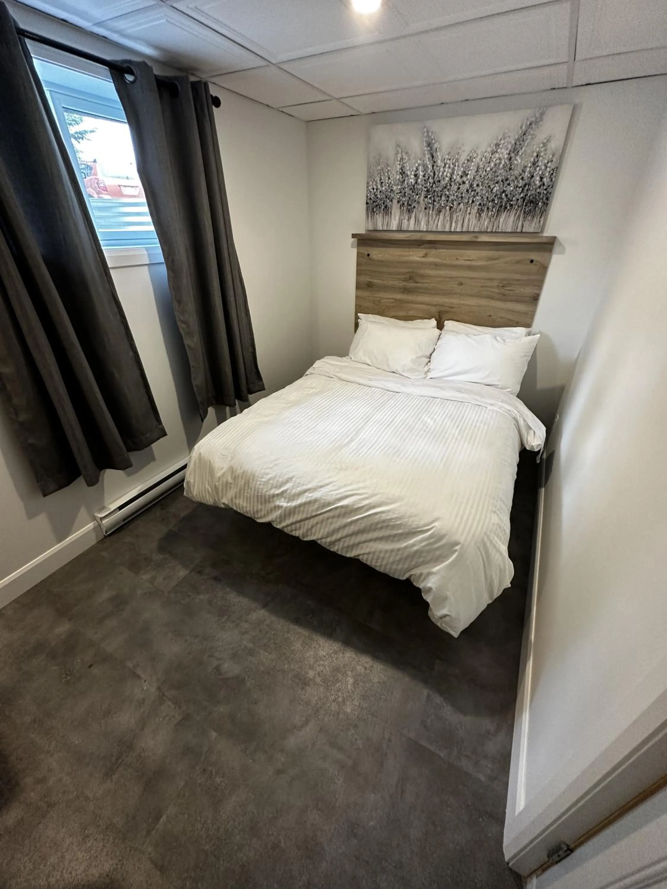 Bedroom, Bed in Le Chambreur