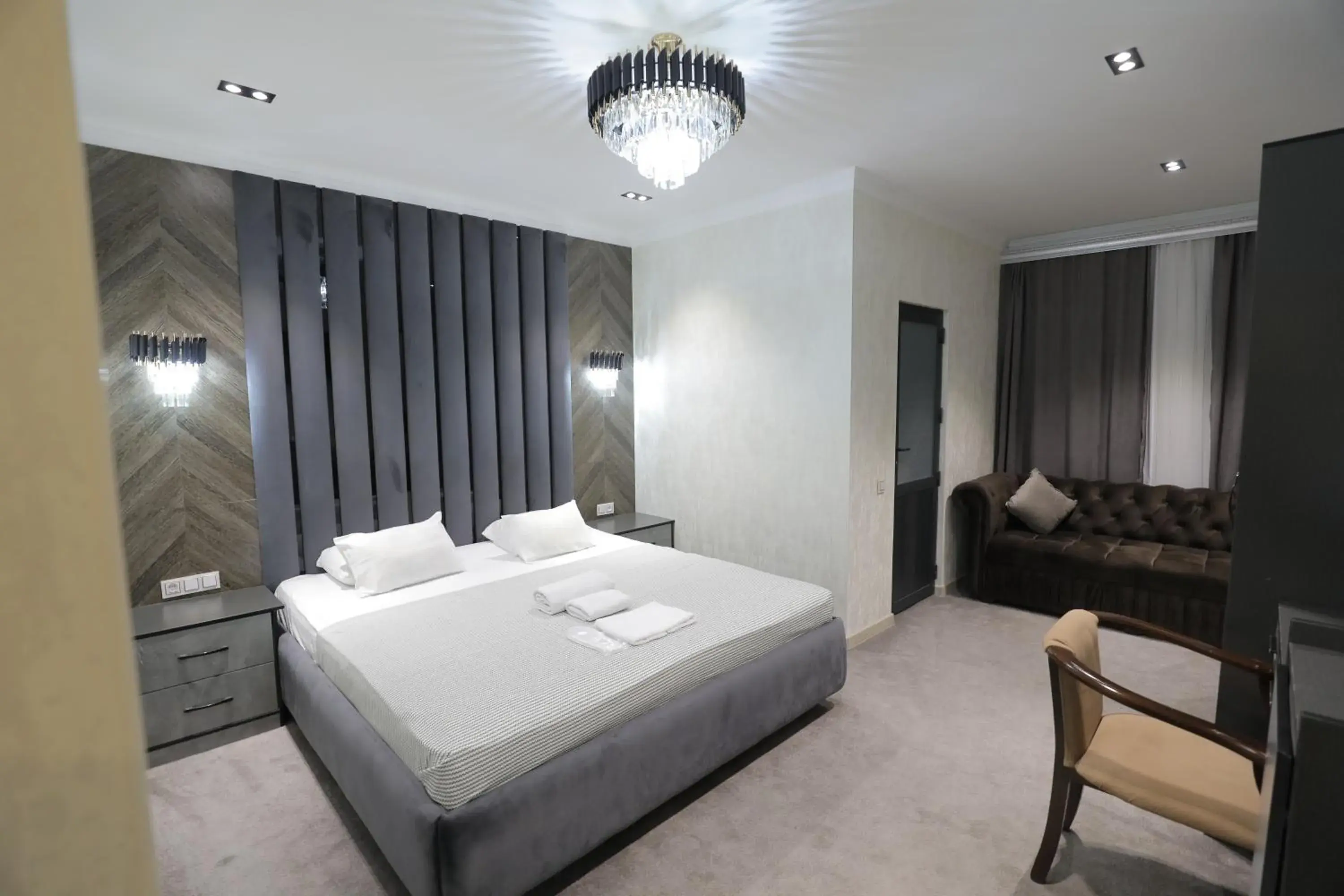 Deluxe Double Room - single occupancy in Sharq hotel Deluxe Double Room - single occupancy in Sharq hotel