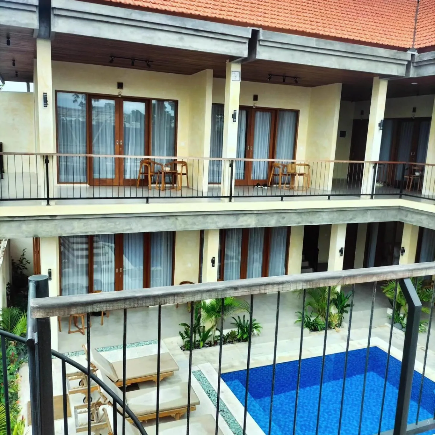 FULLMOON CANGGU Nelayan