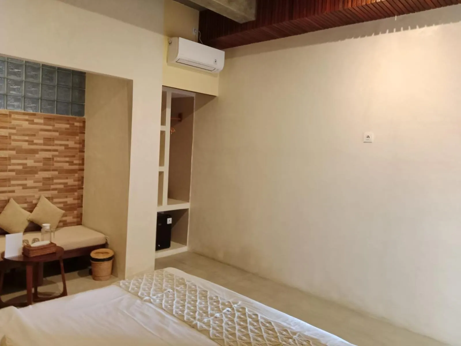 Bed in FULLMOON CANGGU Nelayan