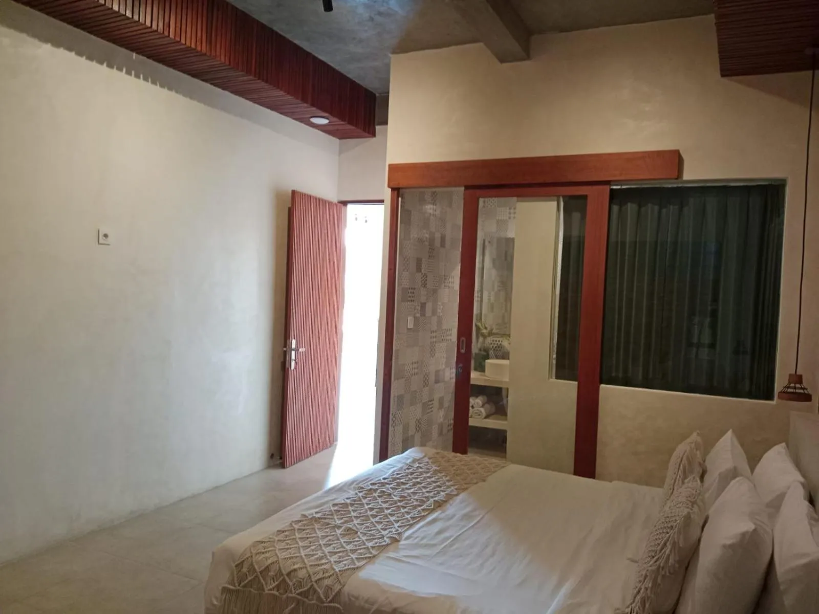 Bed in FULLMOON CANGGU Nelayan