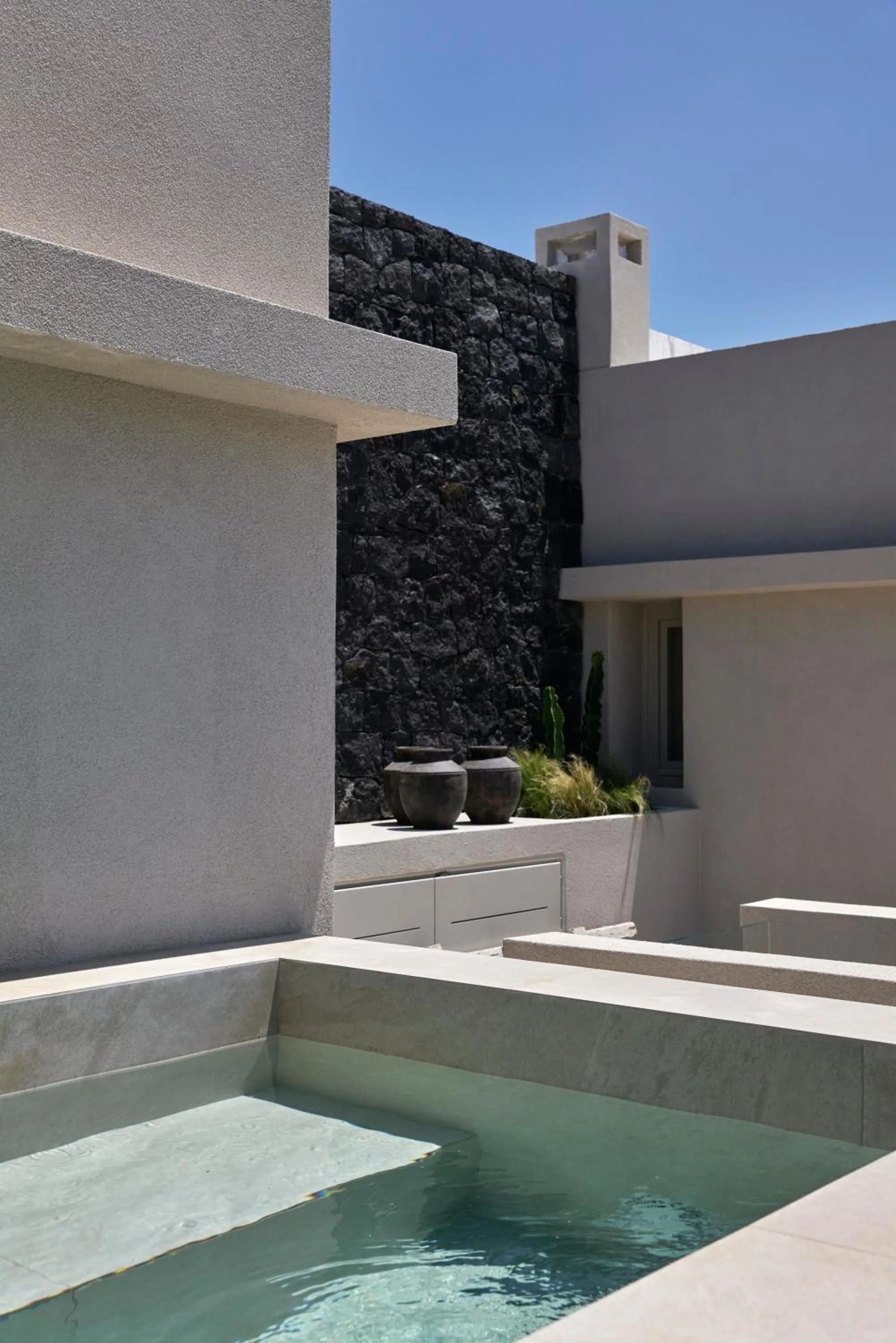 Property building in Alaso Design Suites