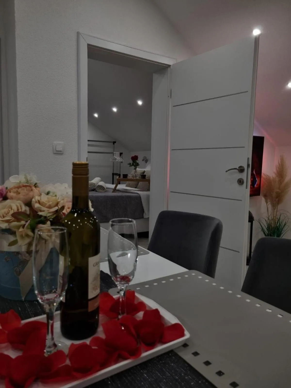 Luxury Apartment Megy