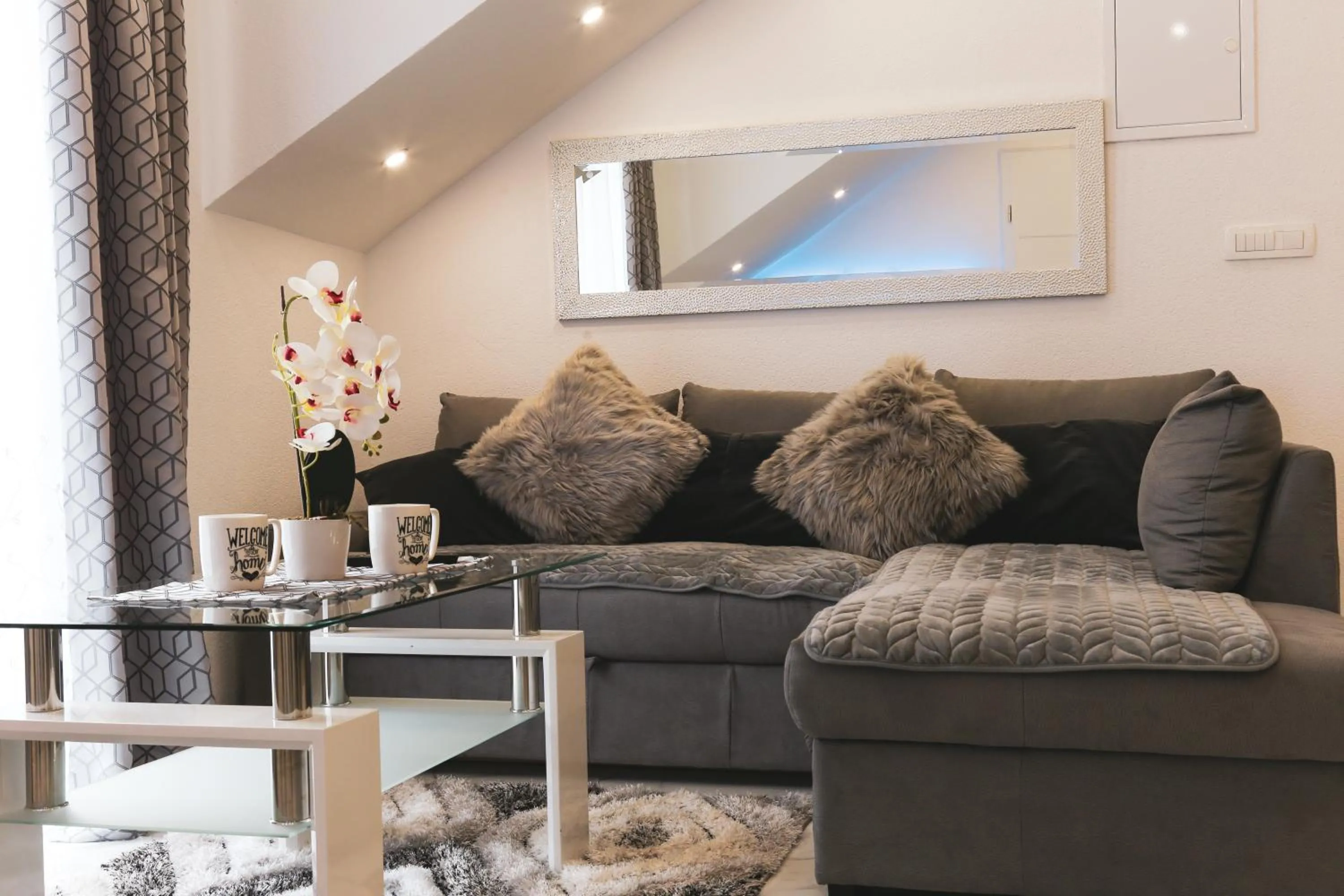 Luxury Apartment Megy