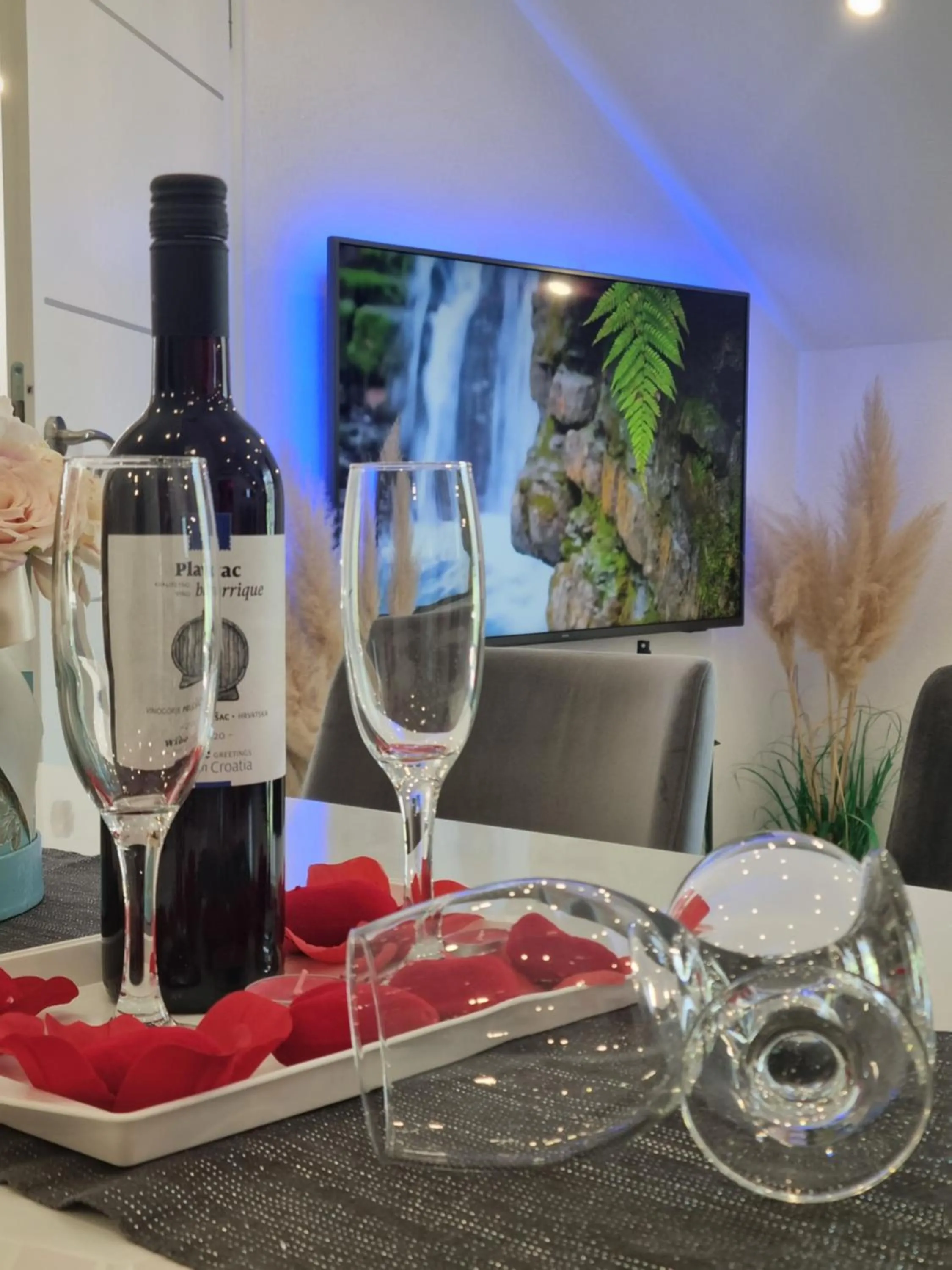 Luxury Apartment Megy