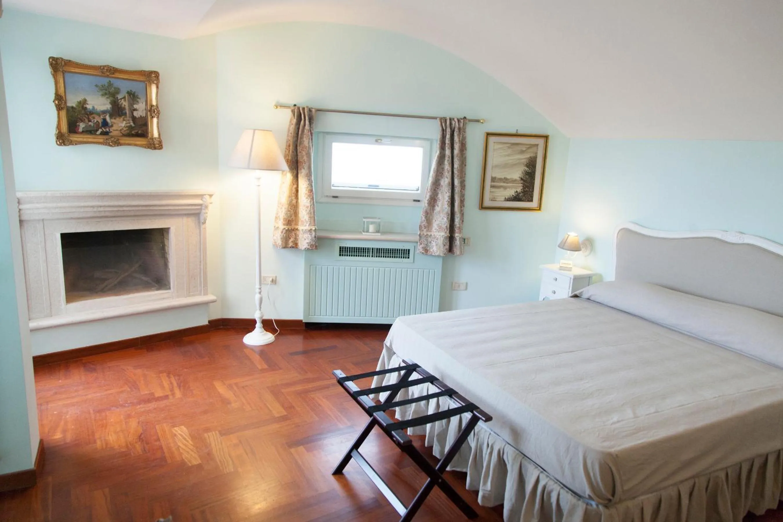 Photo of the whole room, Bed in La Dolce Vista - B&B di Charme