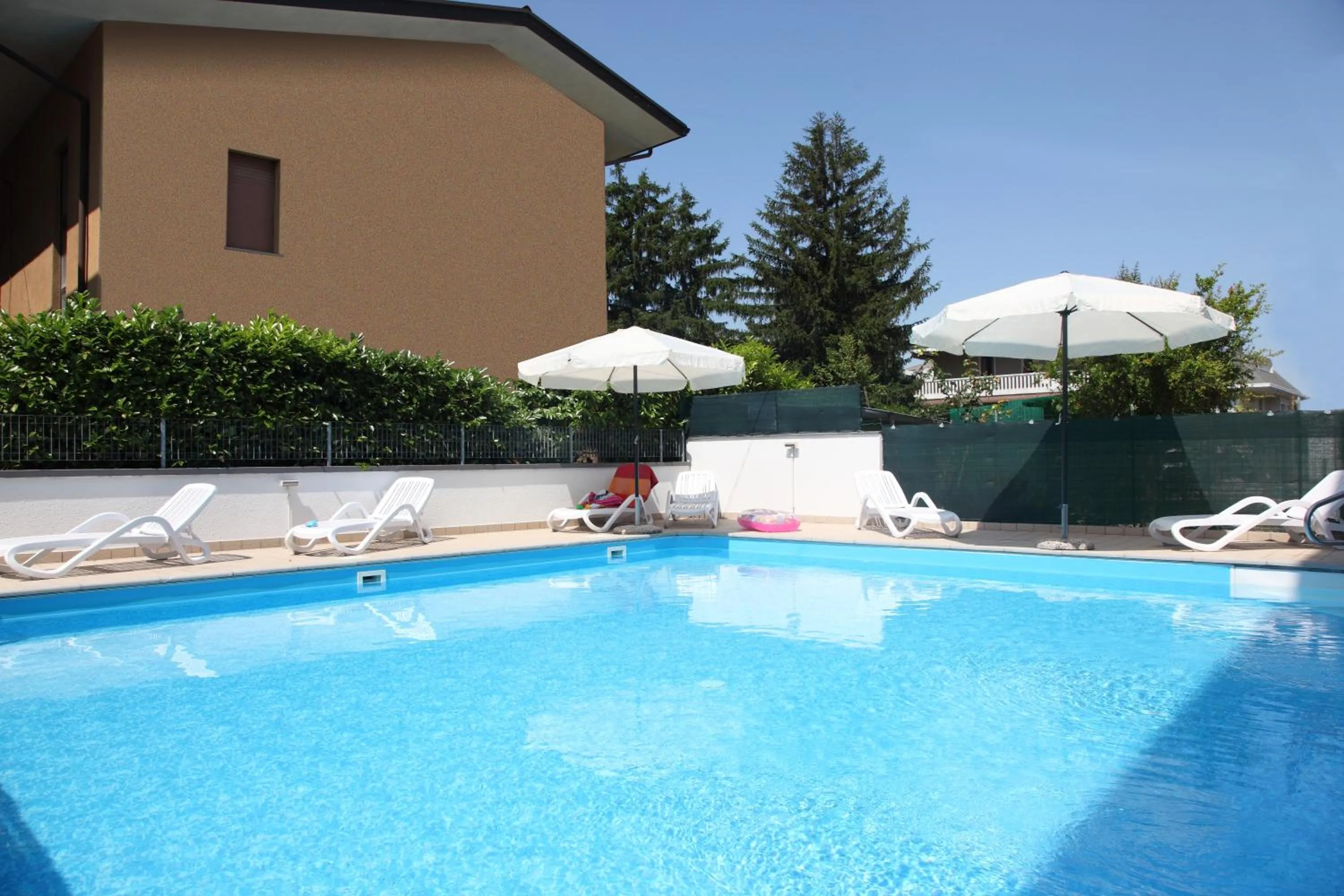 Swimming pool in Villa Bruna