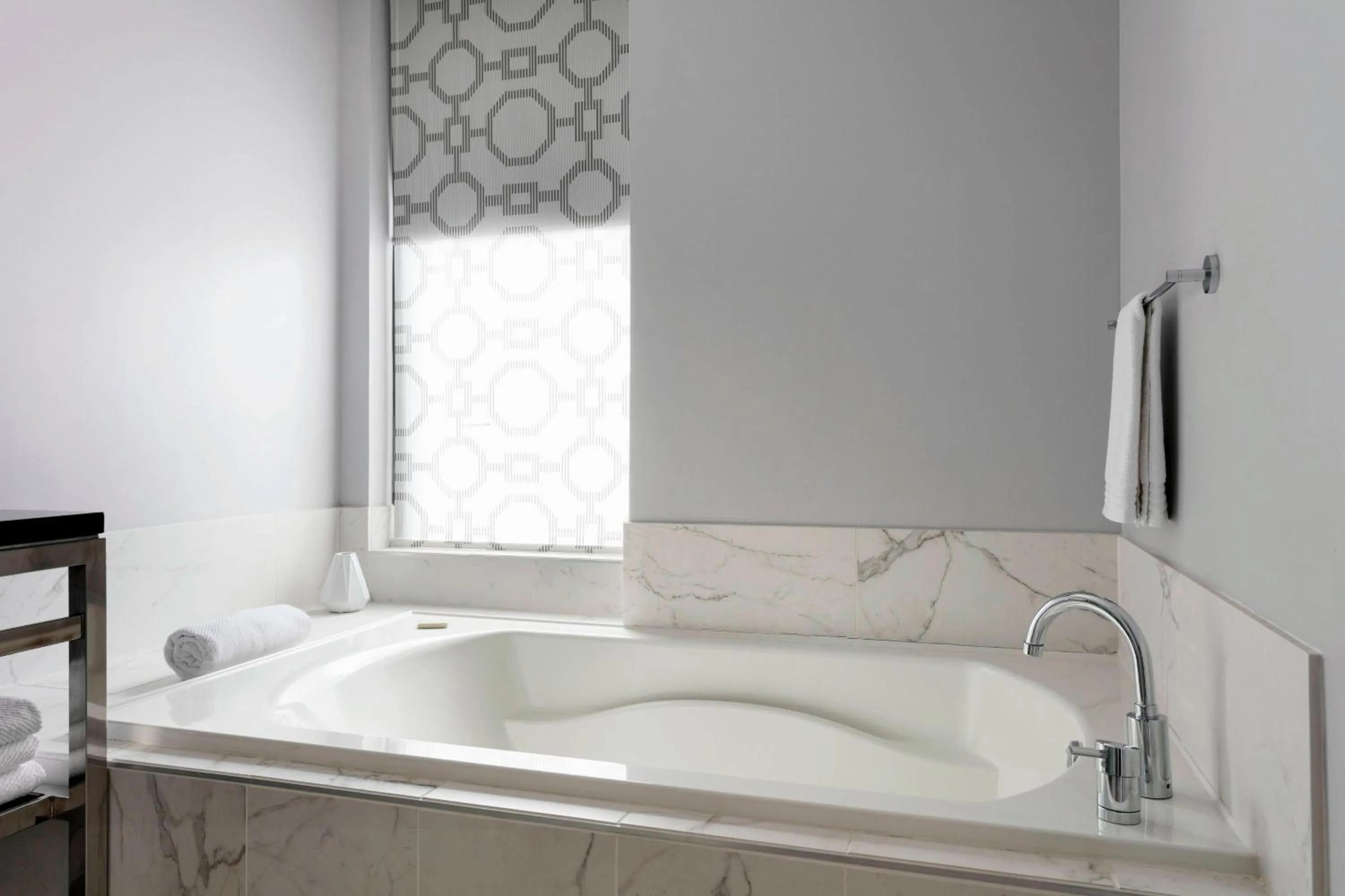 Bathroom in Renaissance Cincinnati Downtown Hotel