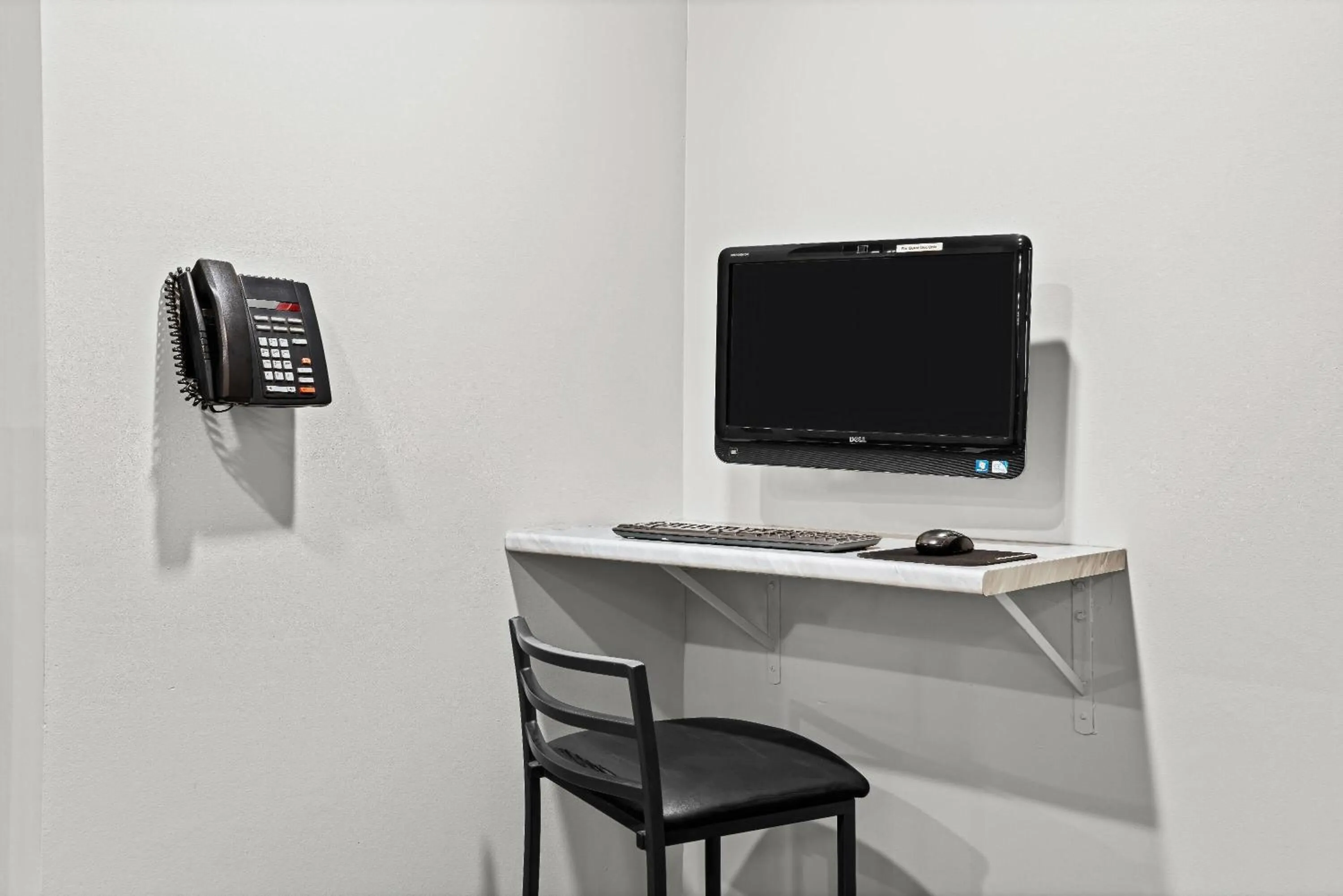 Business facilities in Super 8 by Wyndham Thunder Bay