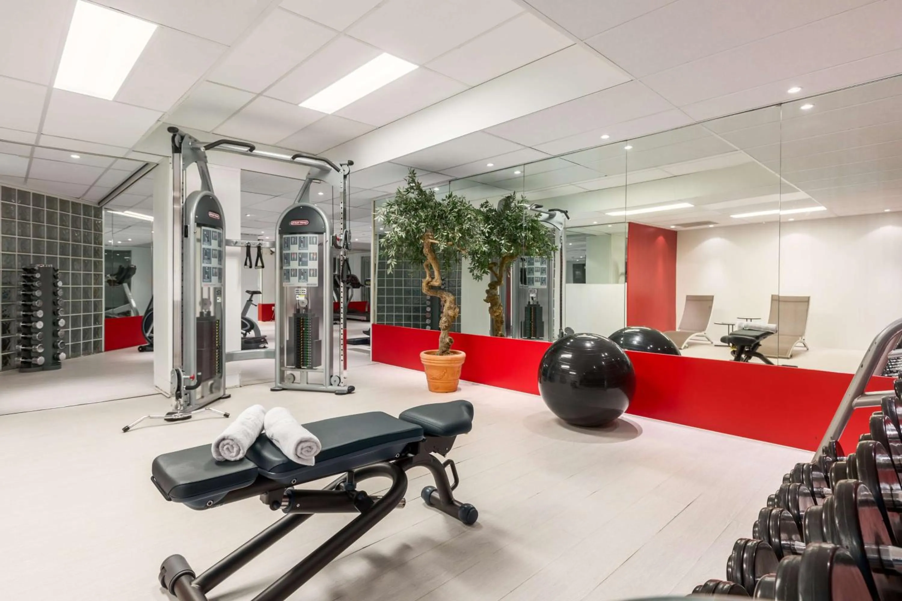 Fitness centre/facilities in NH Collection Amsterdam Barbizon Palace