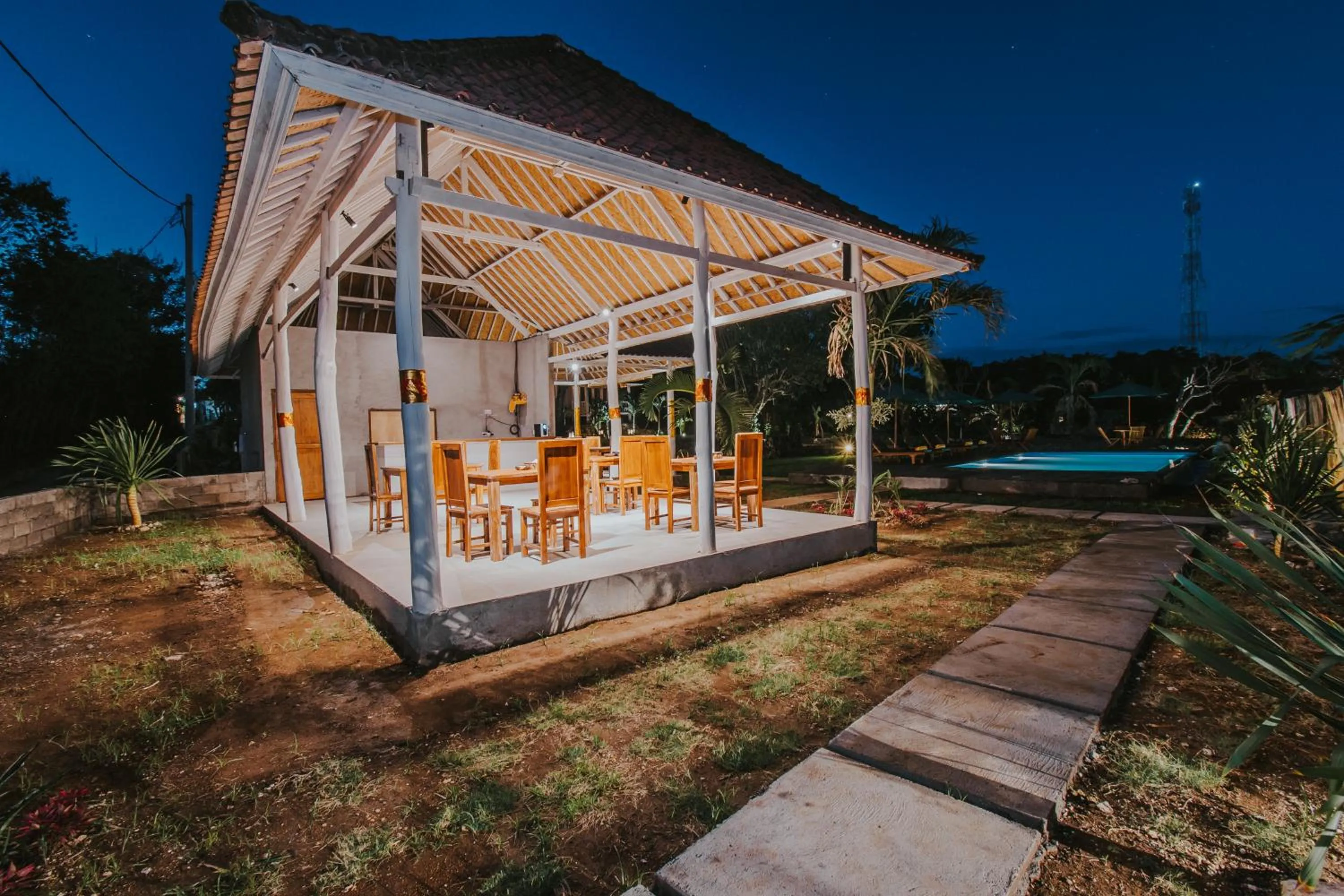 Restaurant/places to eat in Paluh Beach Huts