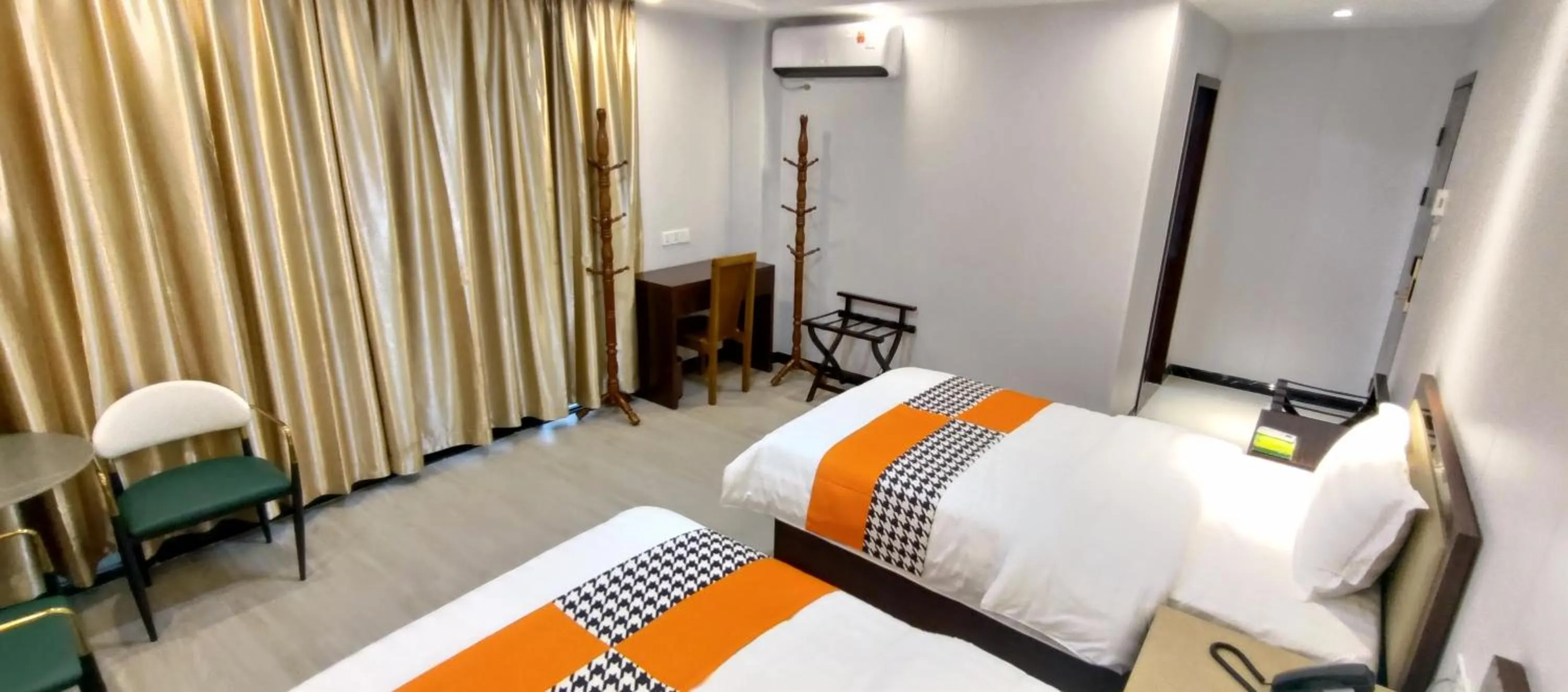 Bed in Sky Garden Hotel