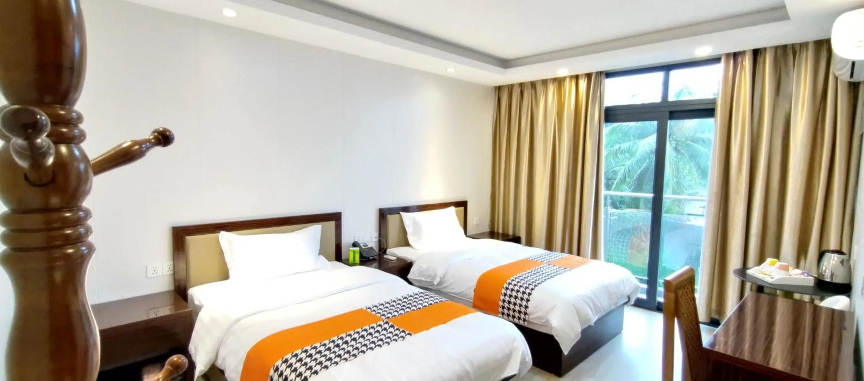 Photo of the whole room, Bed in Sky Garden Hotel