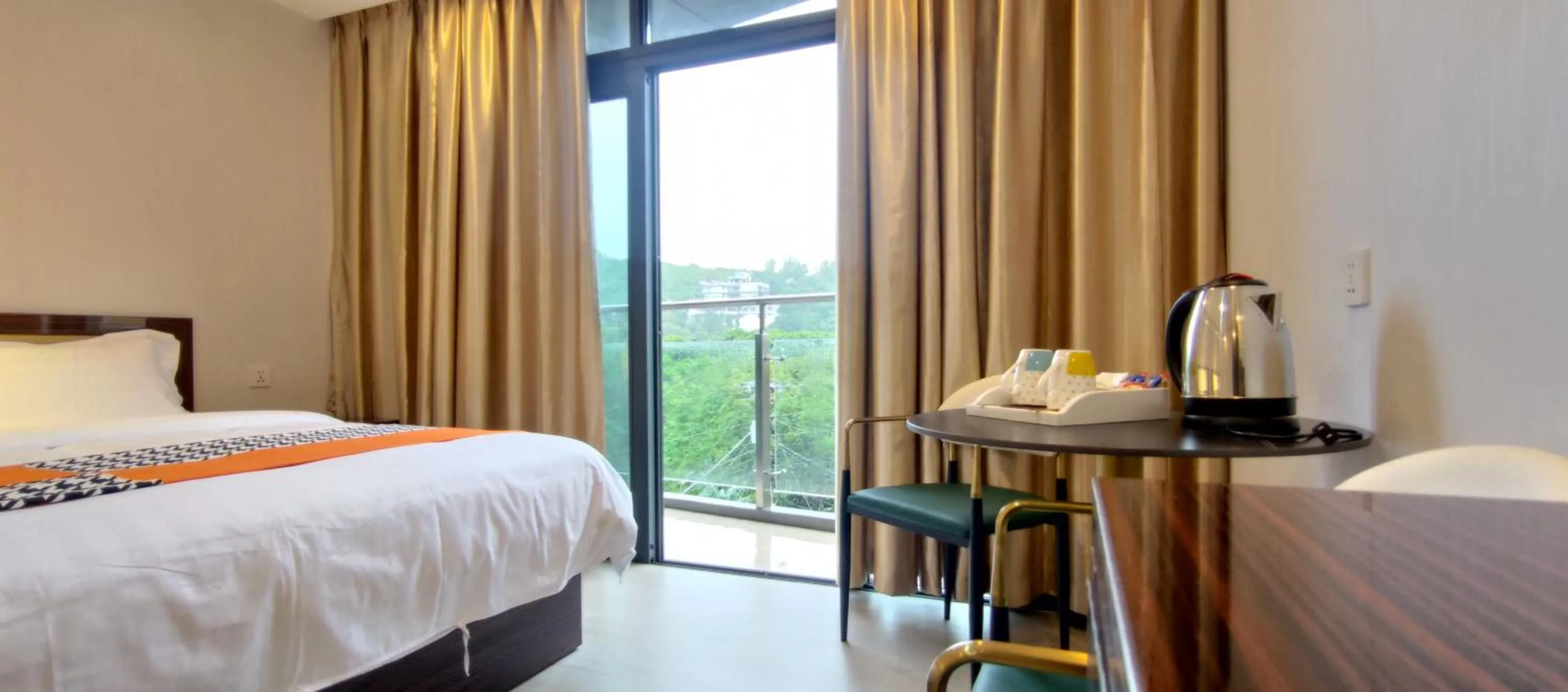 Bed in Sky Garden Hotel