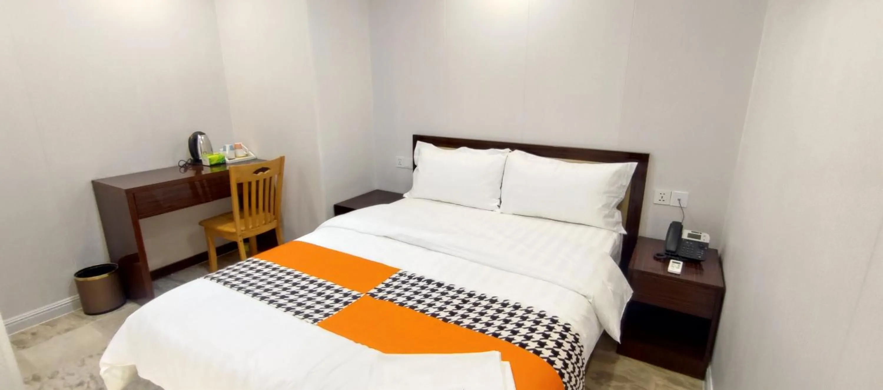 Photo of the whole room, Bed in Sky Garden Hotel