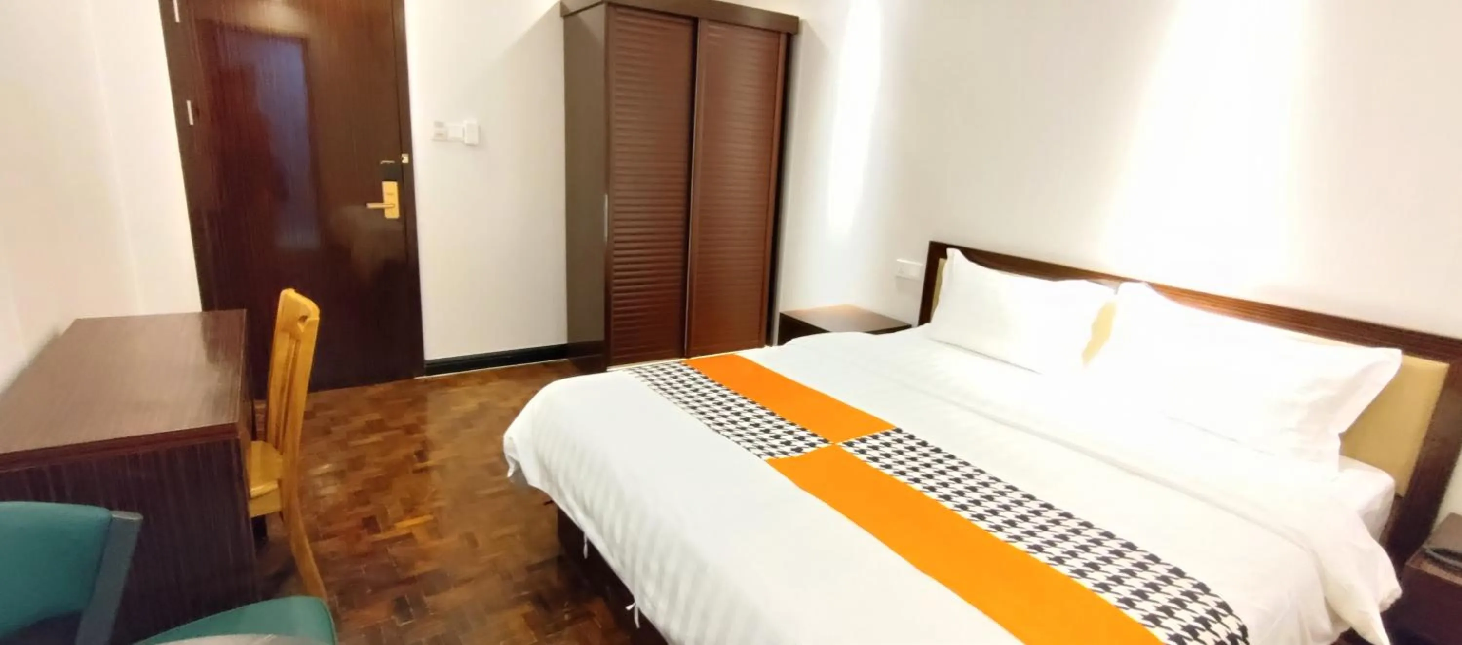 Bed in Sky Garden Hotel