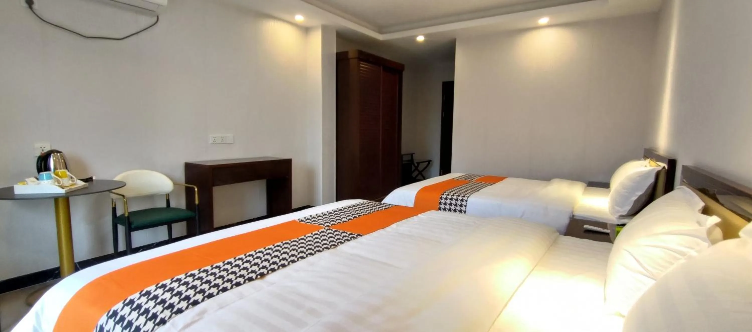 Bed in Sky Garden Hotel