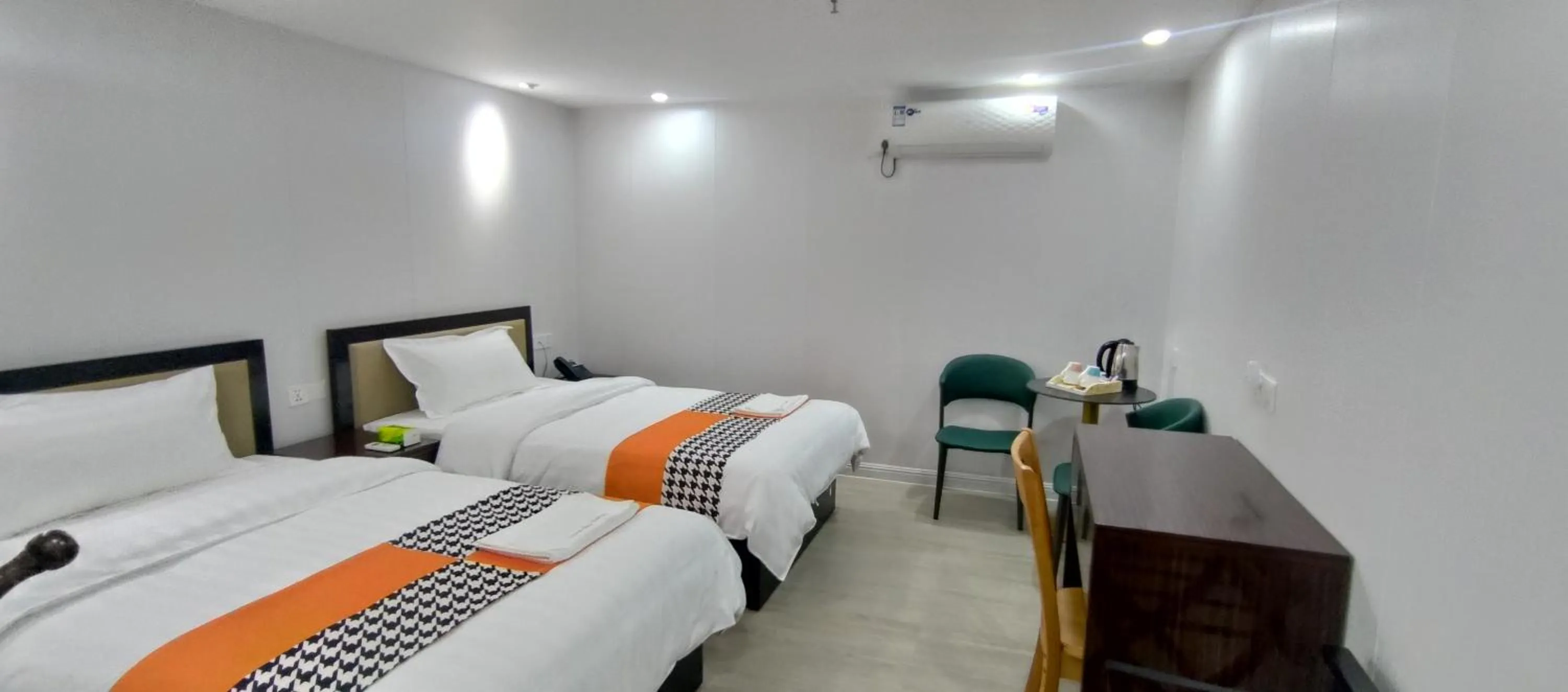 Bed in Sky Garden Hotel