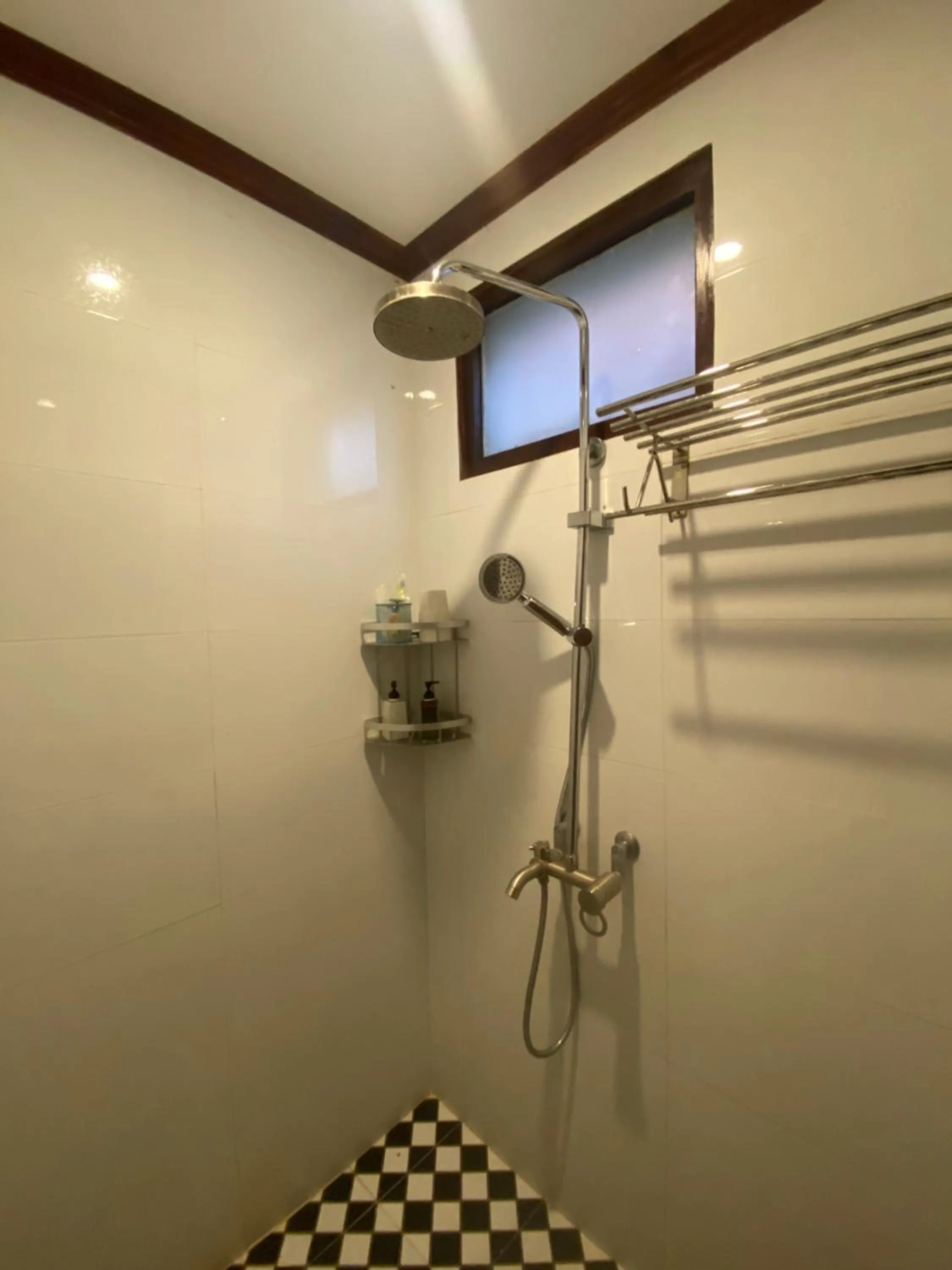Shower in Golden Lotus Boutique Hotel
