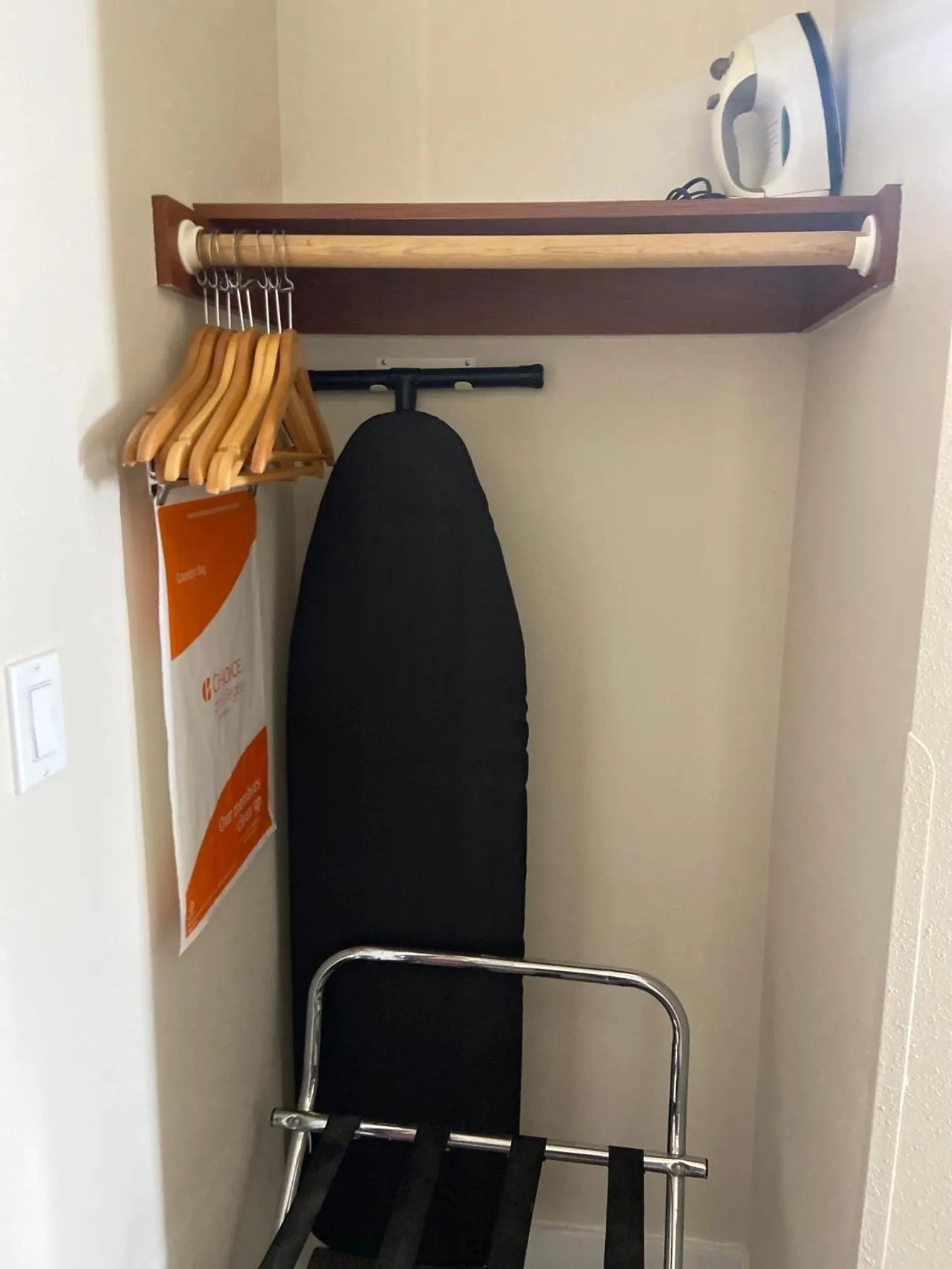 Toppenish Inn and Suites