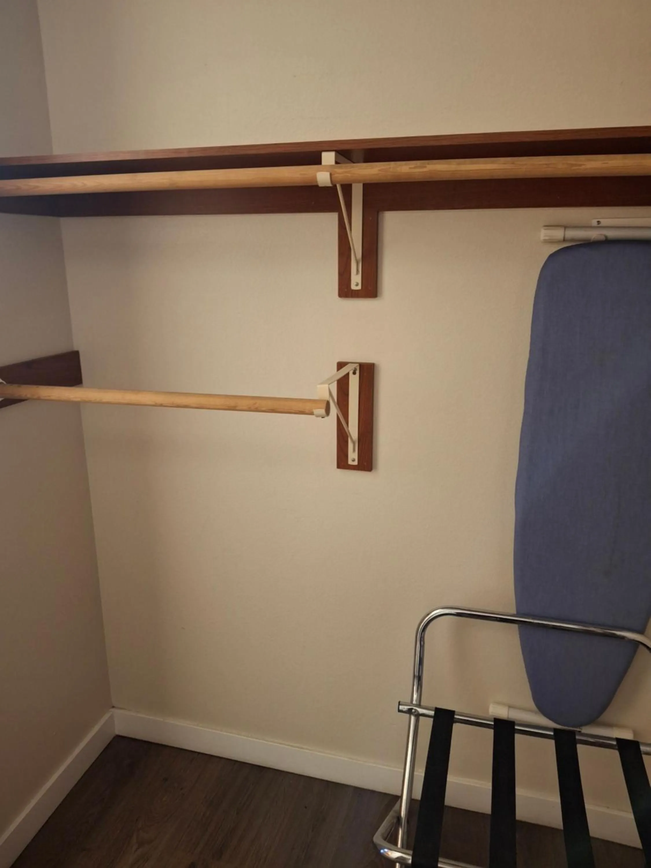 Toppenish Inn and Suites